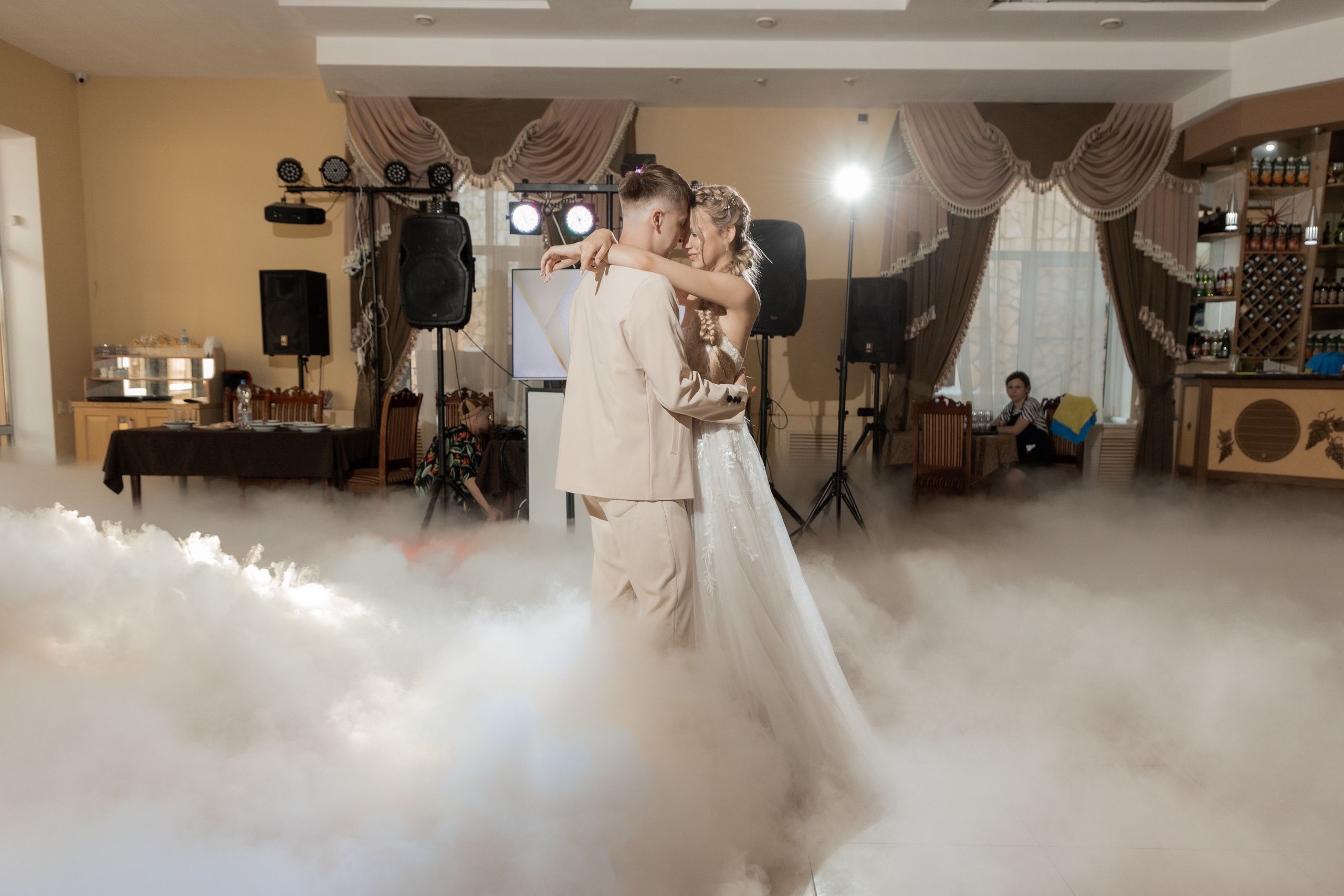 Роман и Александра (банкет). Свадебный фотограф Ангелина Сунгатулина | Саратов | Балаково | Вольск