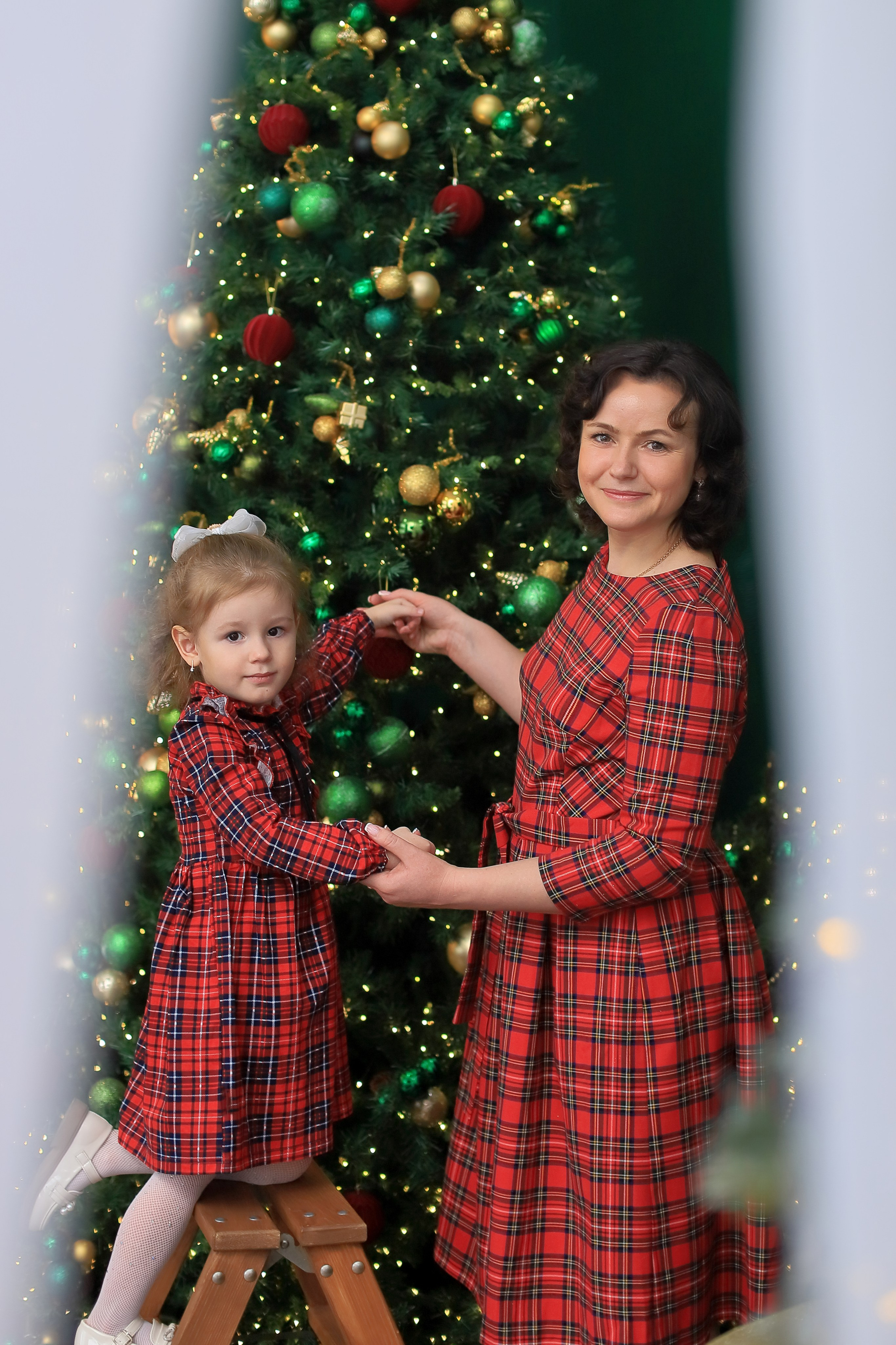 Семейные фотосессии в интерьере. Интерьерная фотостудия Toffee Studio