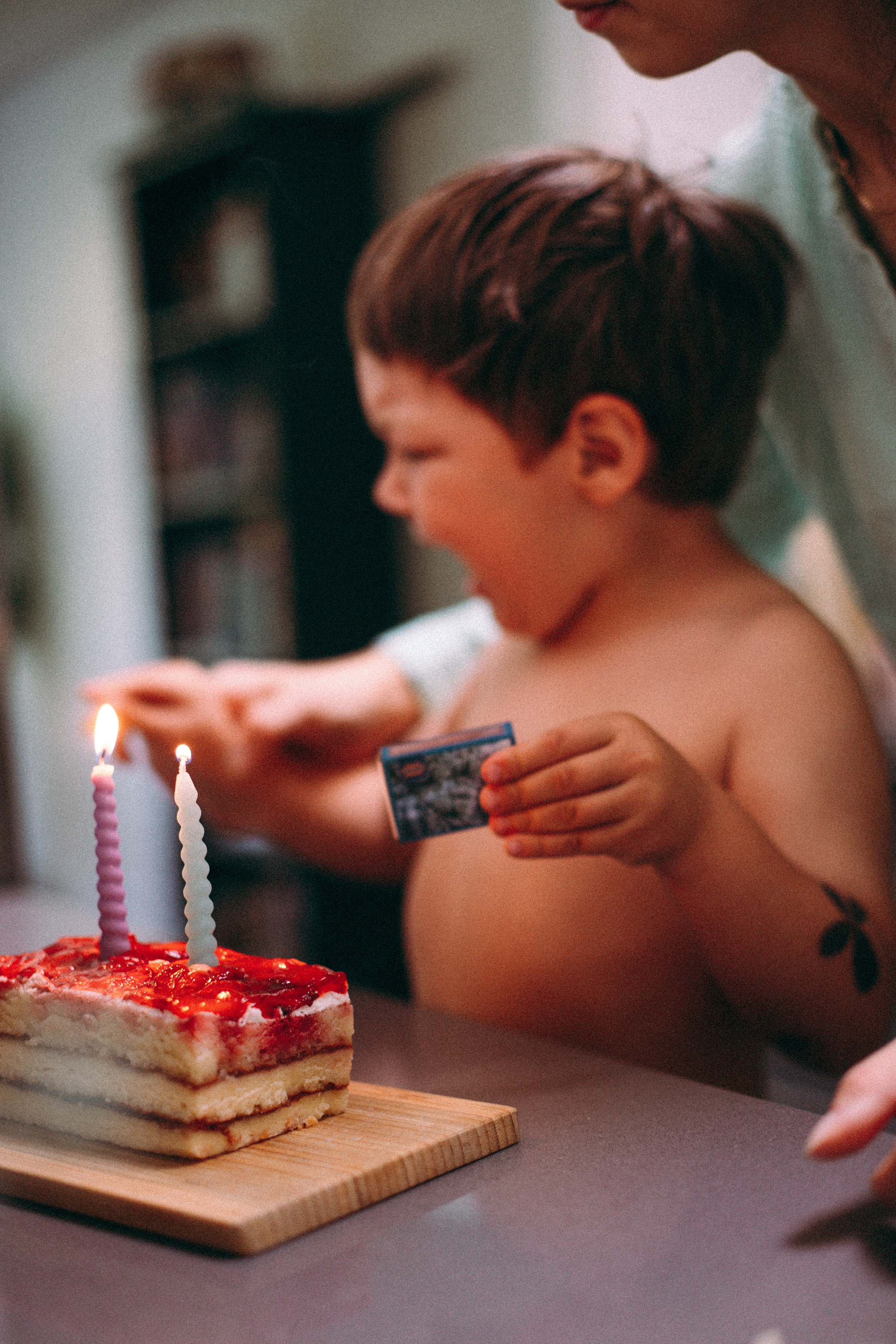 Mia's birthday. Family and portrait photographer Helsinki