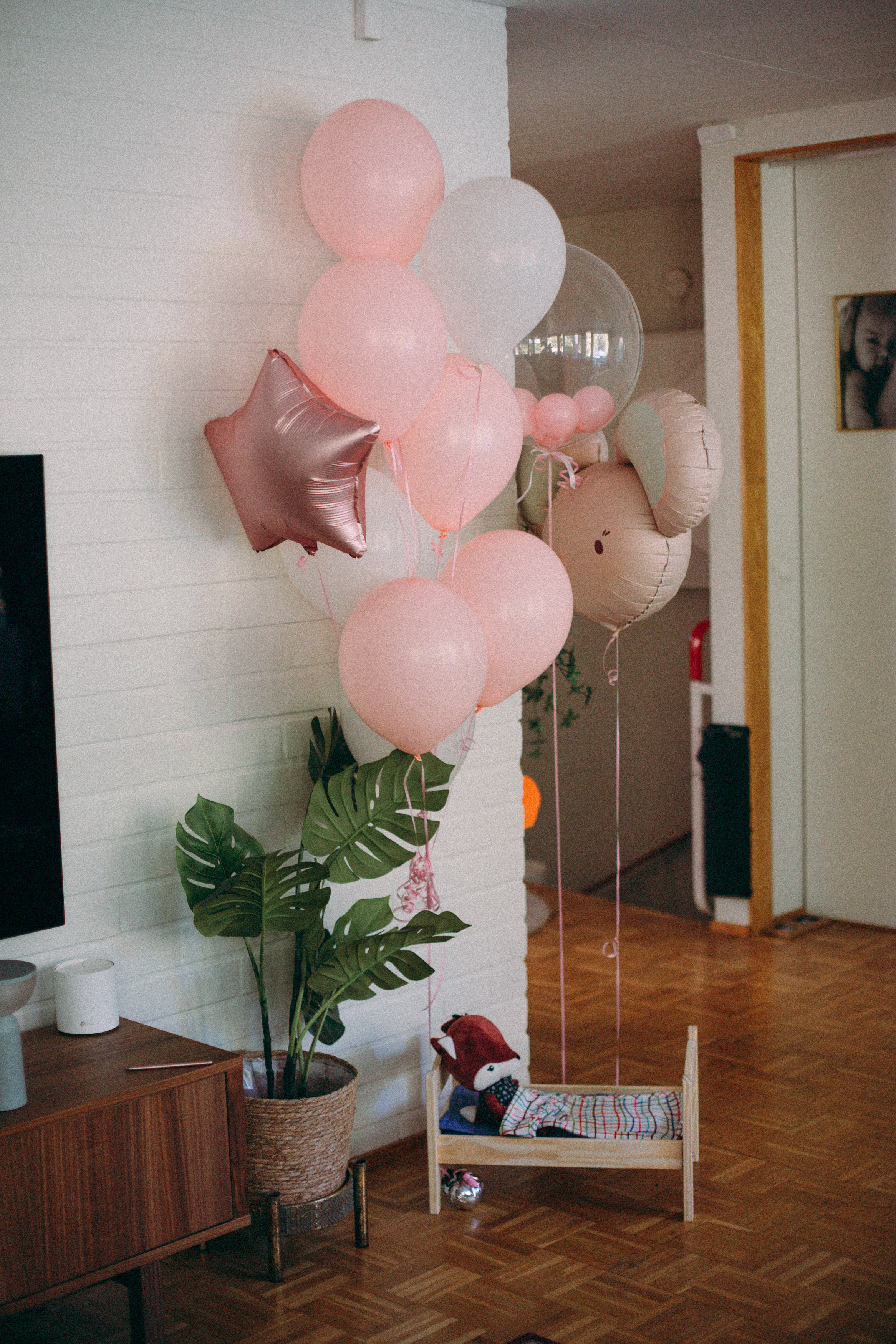 Mia's birthday. Family and portrait photographer Helsinki