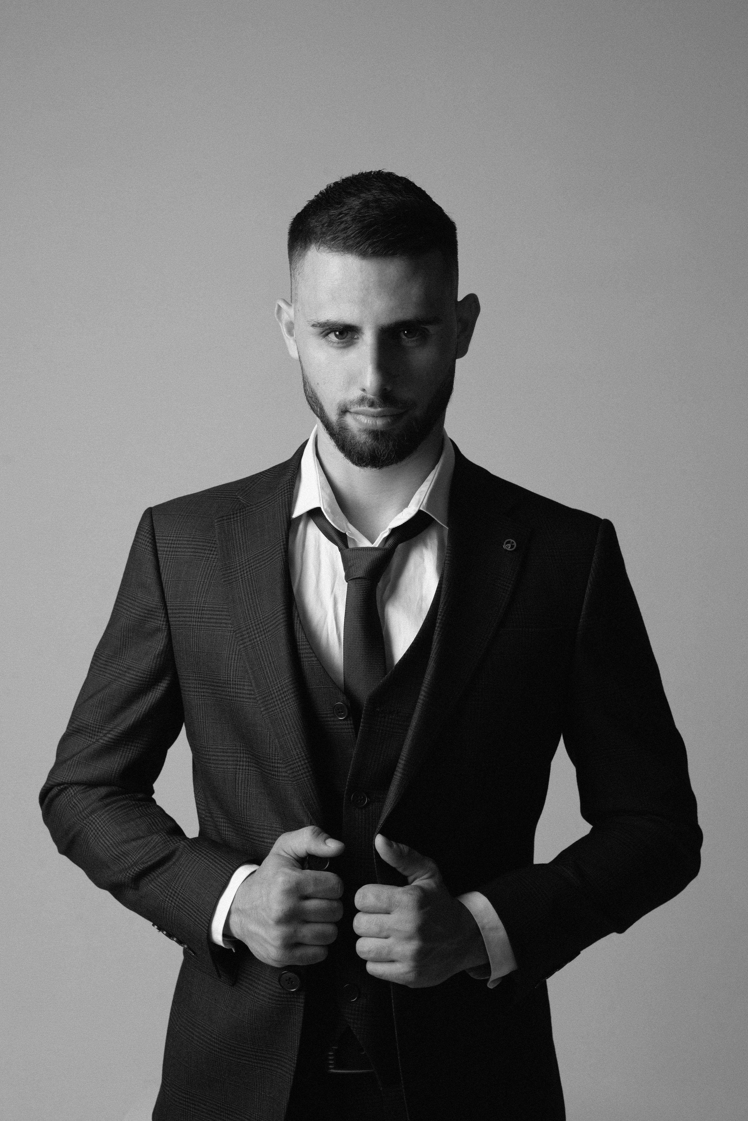 Мужской портрет. Фотограф в Краснодаре Захарова Олеся