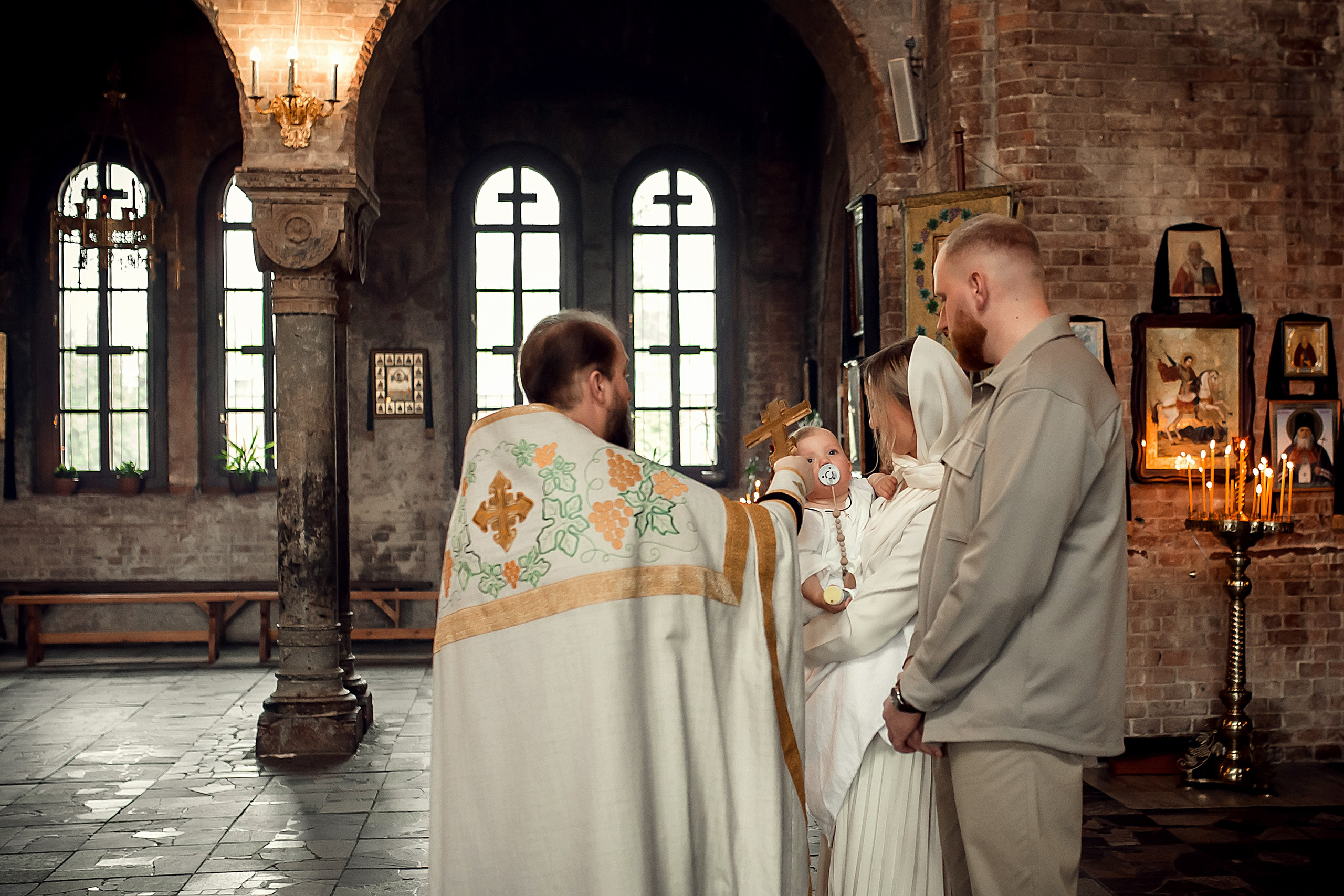 Крещение Мирона