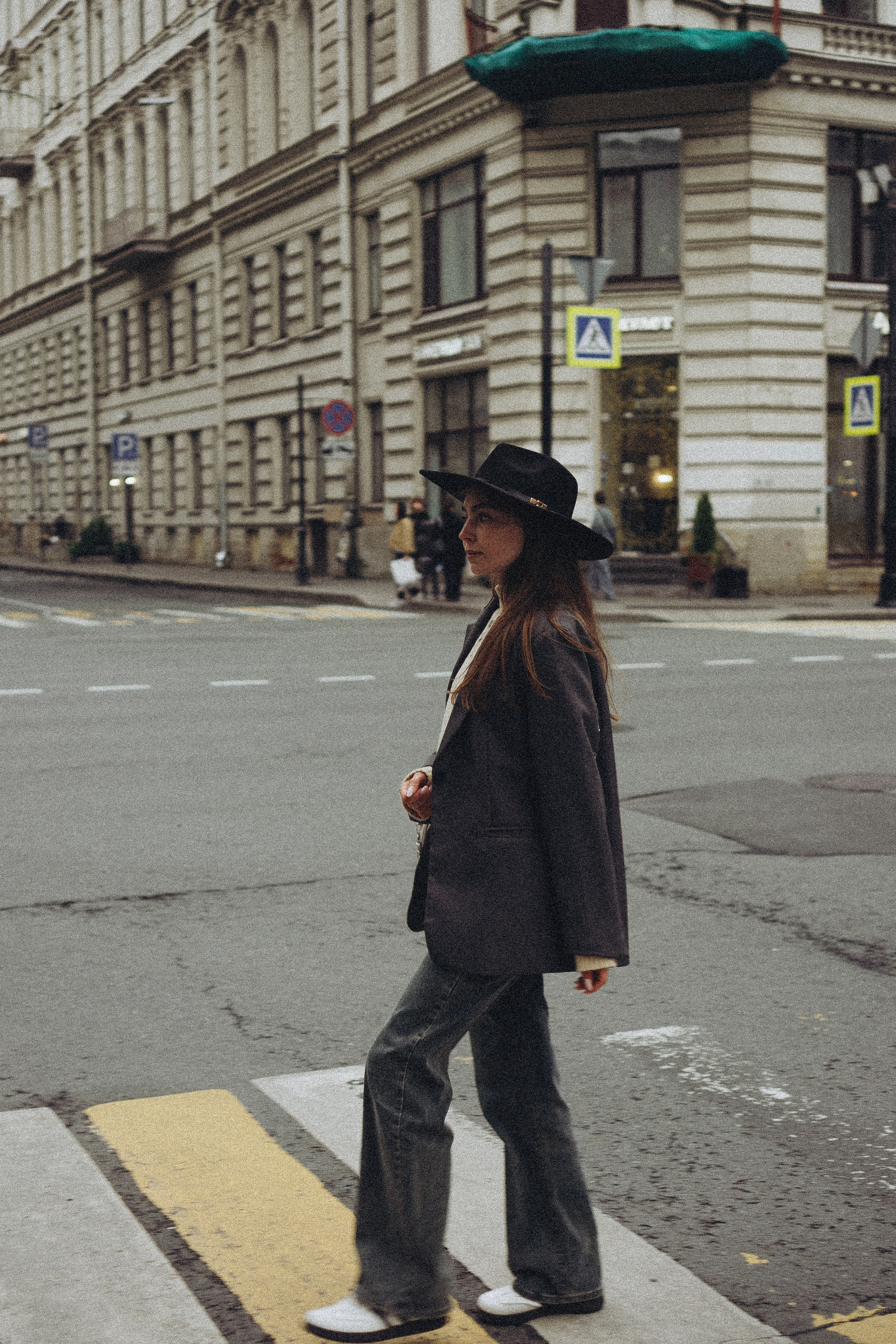 ПРОГУЛКА НА ЧЕРНЫШЕВСКОЙ. Профессиональный фотограф, Санкт-Петербург — Виктория Богомолова
