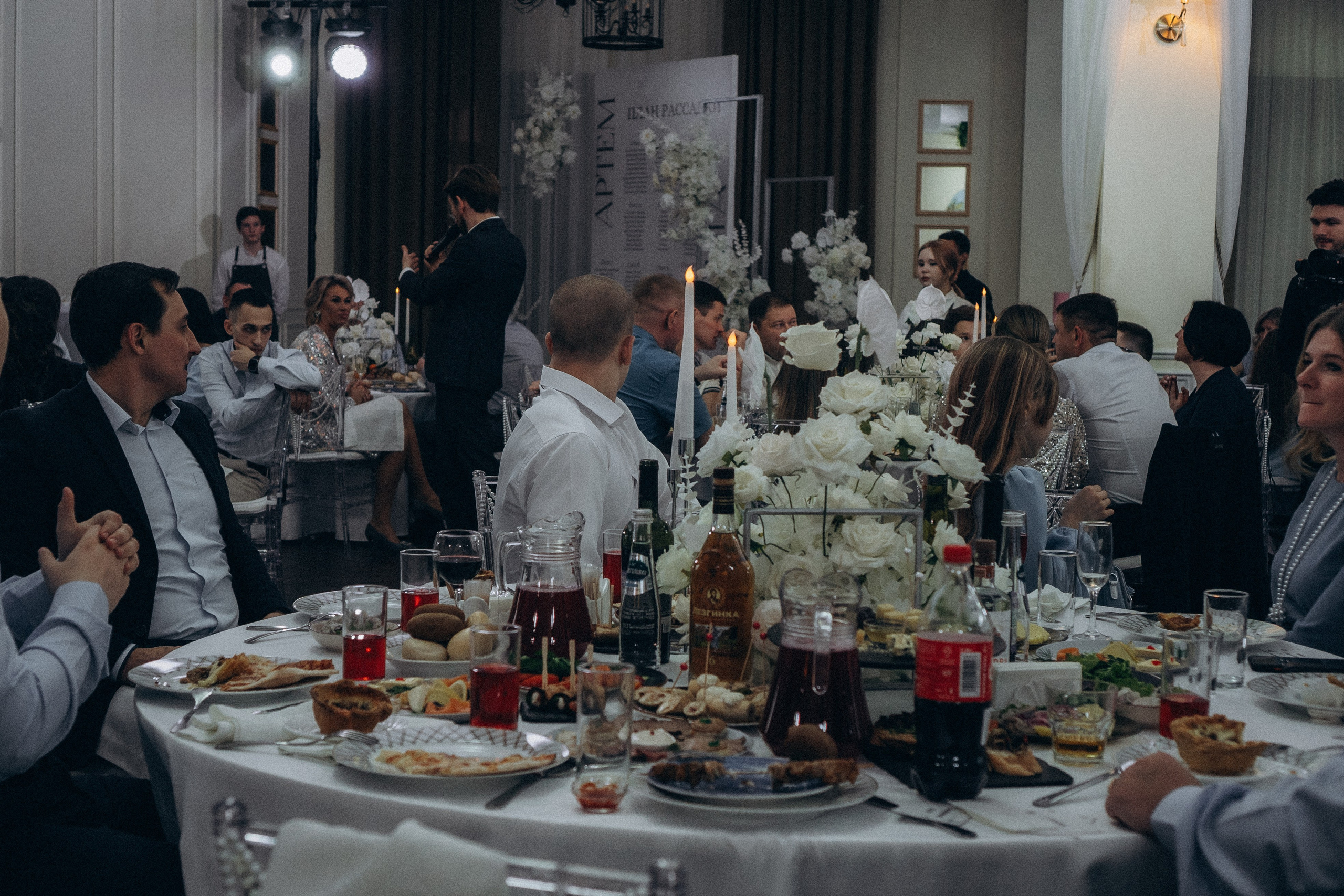 СВАДЕБНАЯ СЬЕМКА СБОРОВ В ОТЕЛЕ И ВЫЕЗД НА ЦЕРЕМОНИЮ (СНЯТО В СИБИРЕ В НИЖНЕВАРТОВСКЕ). Профессиональный фотограф, Санкт-Петербург — Виктория Богомолова