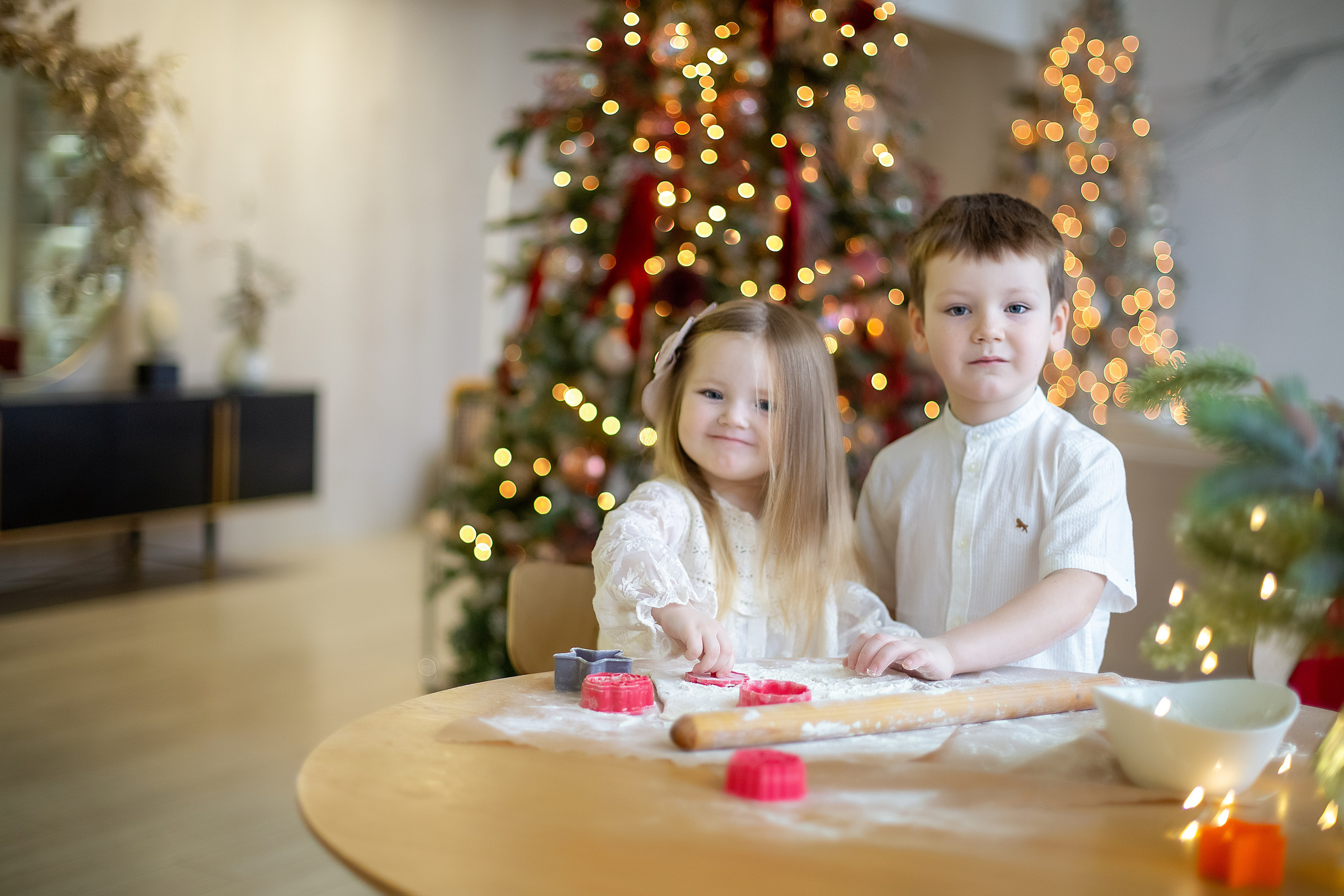 Ксения с детками. Фотограф Анастасия, СПб: живые семейные и женские фотосессии без позирования, наполненные эмоциями