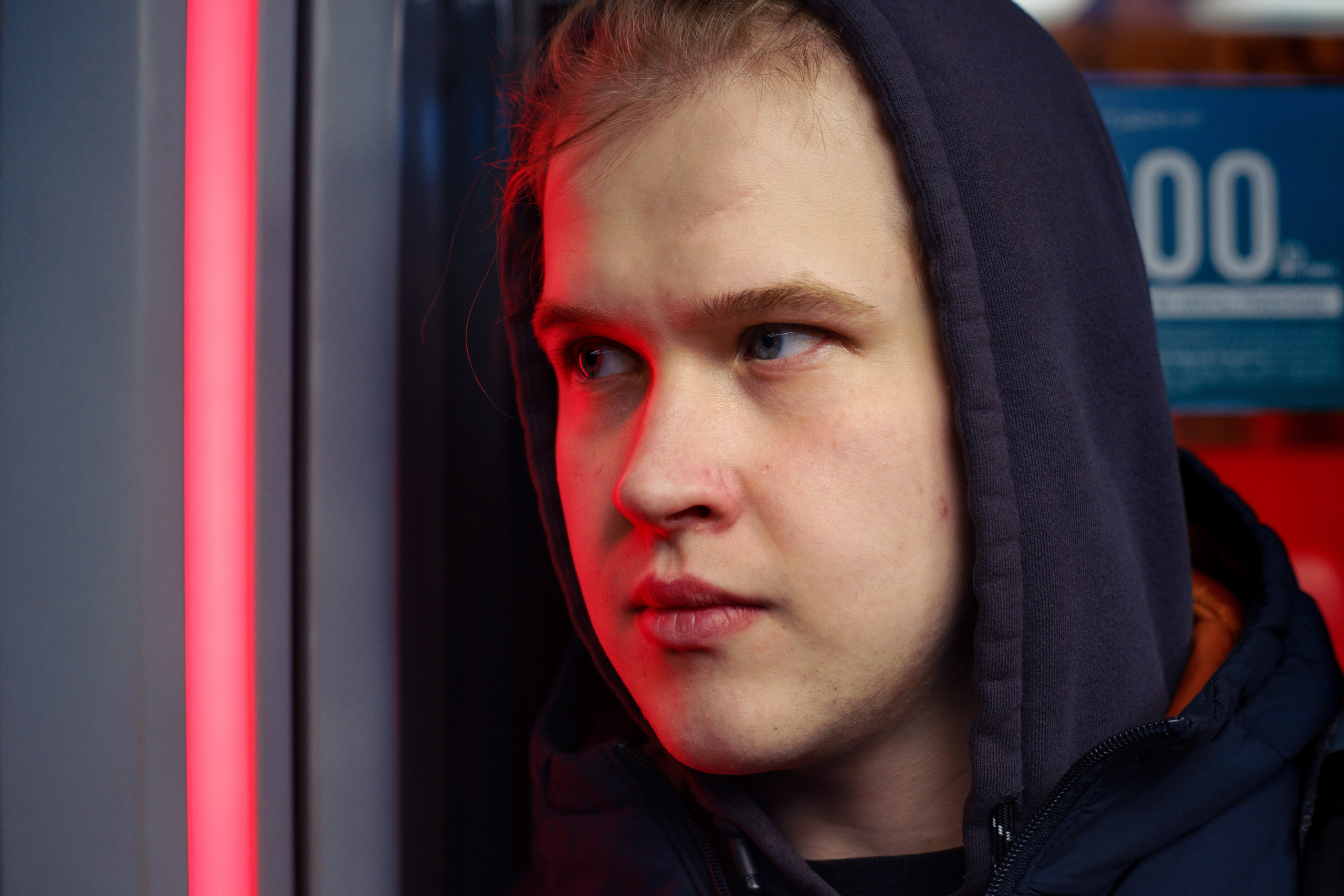 Даня в метро. Фотограф в Санкт-Петербурге Ибрагимова Алина