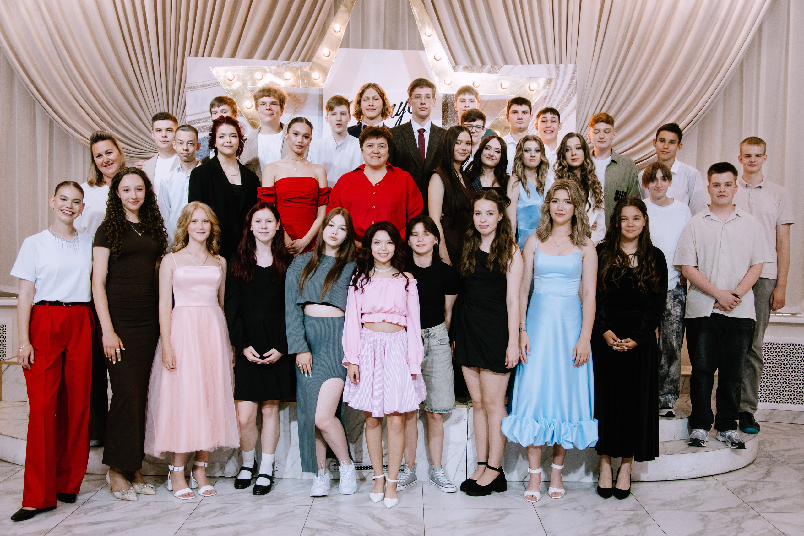 Выпускной 9 класс (Копейск). Фотограф в Челябинске Любовь Денисенко