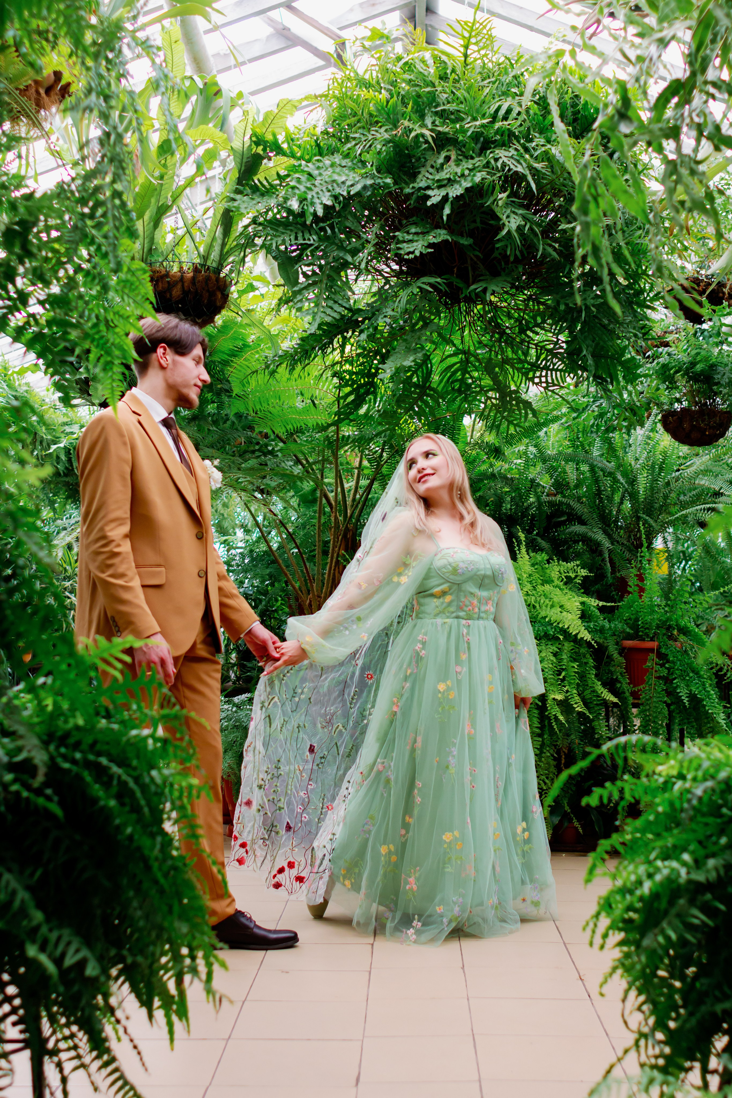 Никита и Валерия. Свадебная фотосессия в оранжерее, Екатеринбург. Фотограф в Екатеринбурге Пойгина Елена