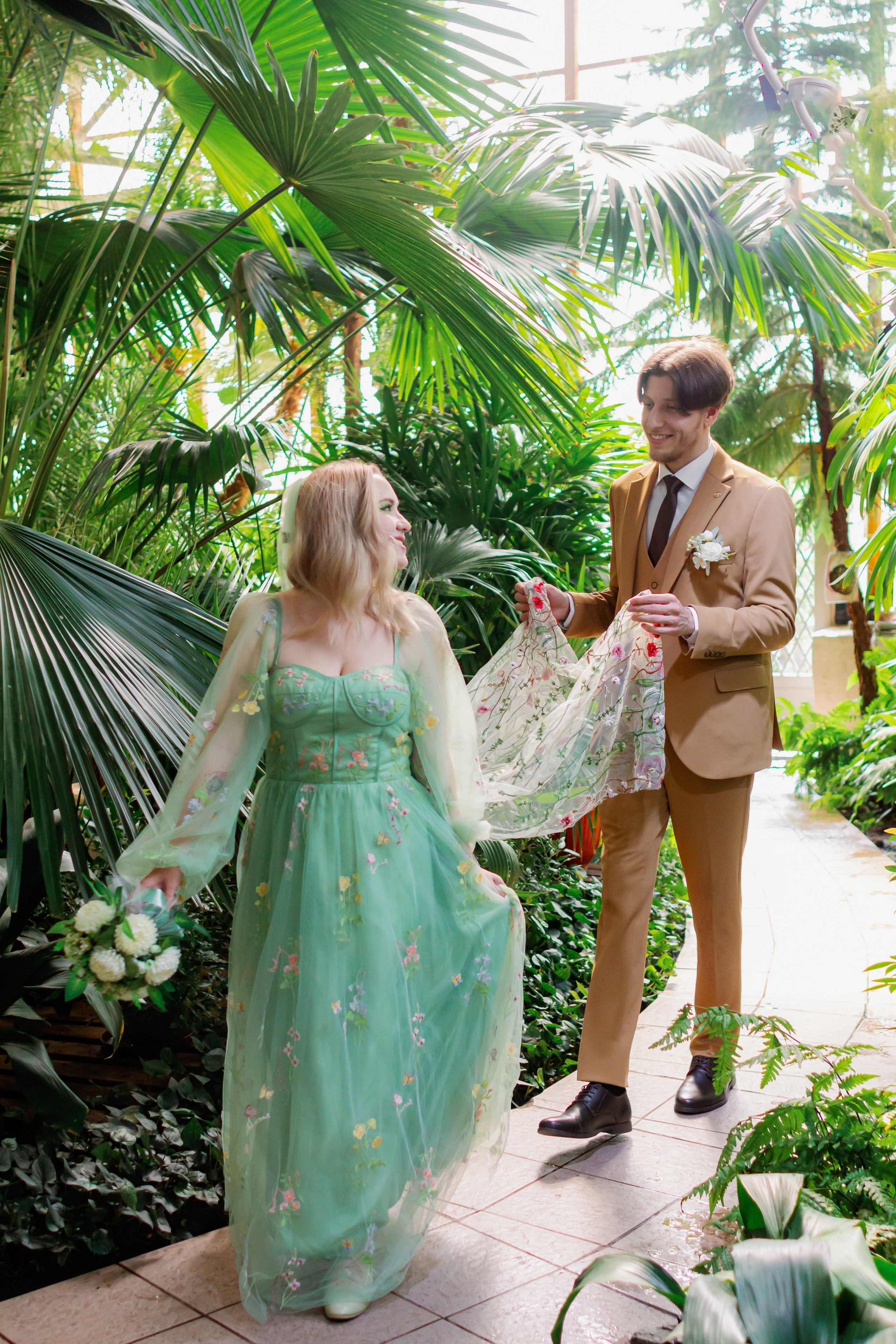 Никита и Валерия. Свадебная фотосессия в оранжерее, Екатеринбург. Фотограф в Екатеринбурге Пойгина Елена