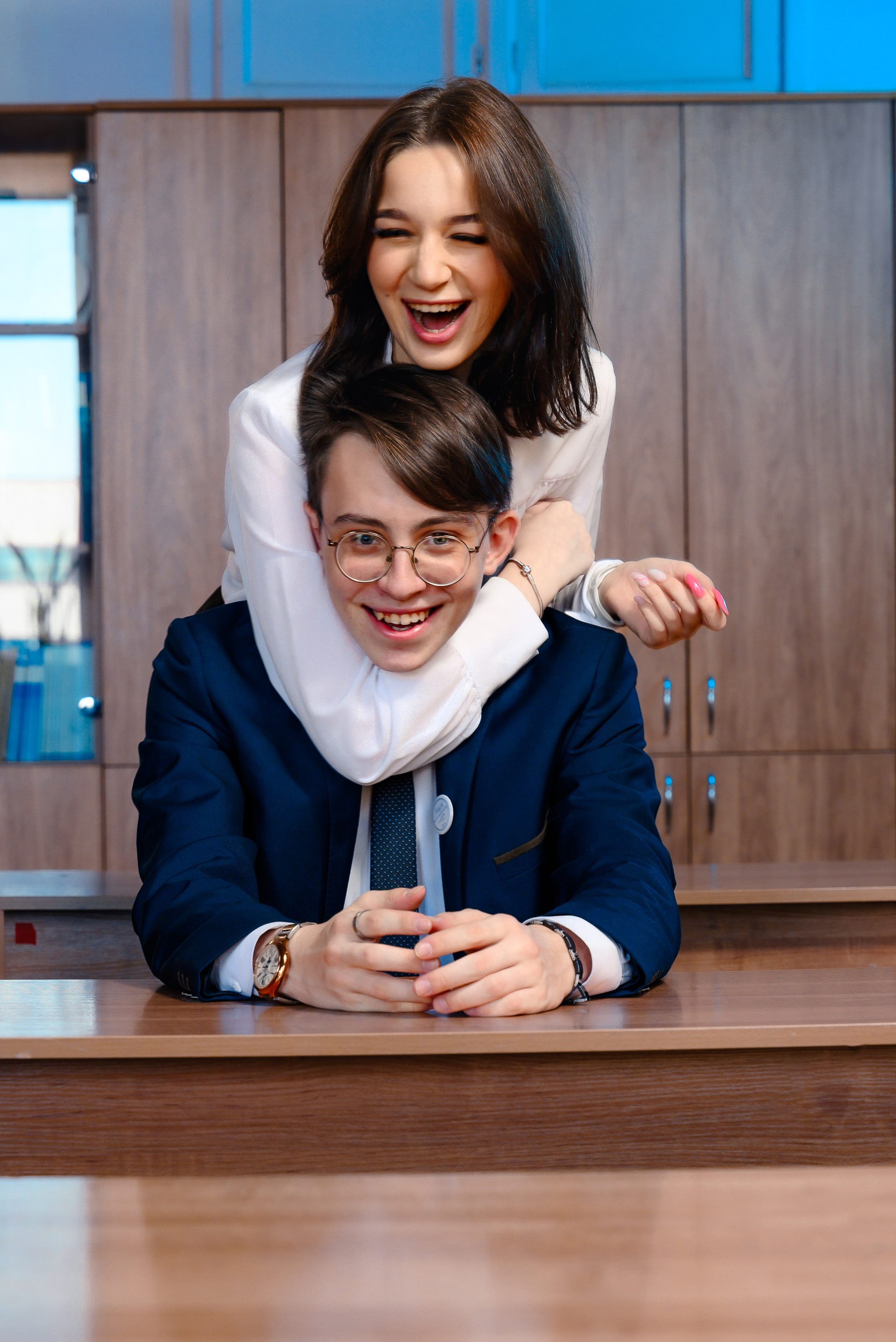 Альбомы для выпускников 9 11 классов. Выпускные альбомы в Туле и Тульской области для школ и детских садов