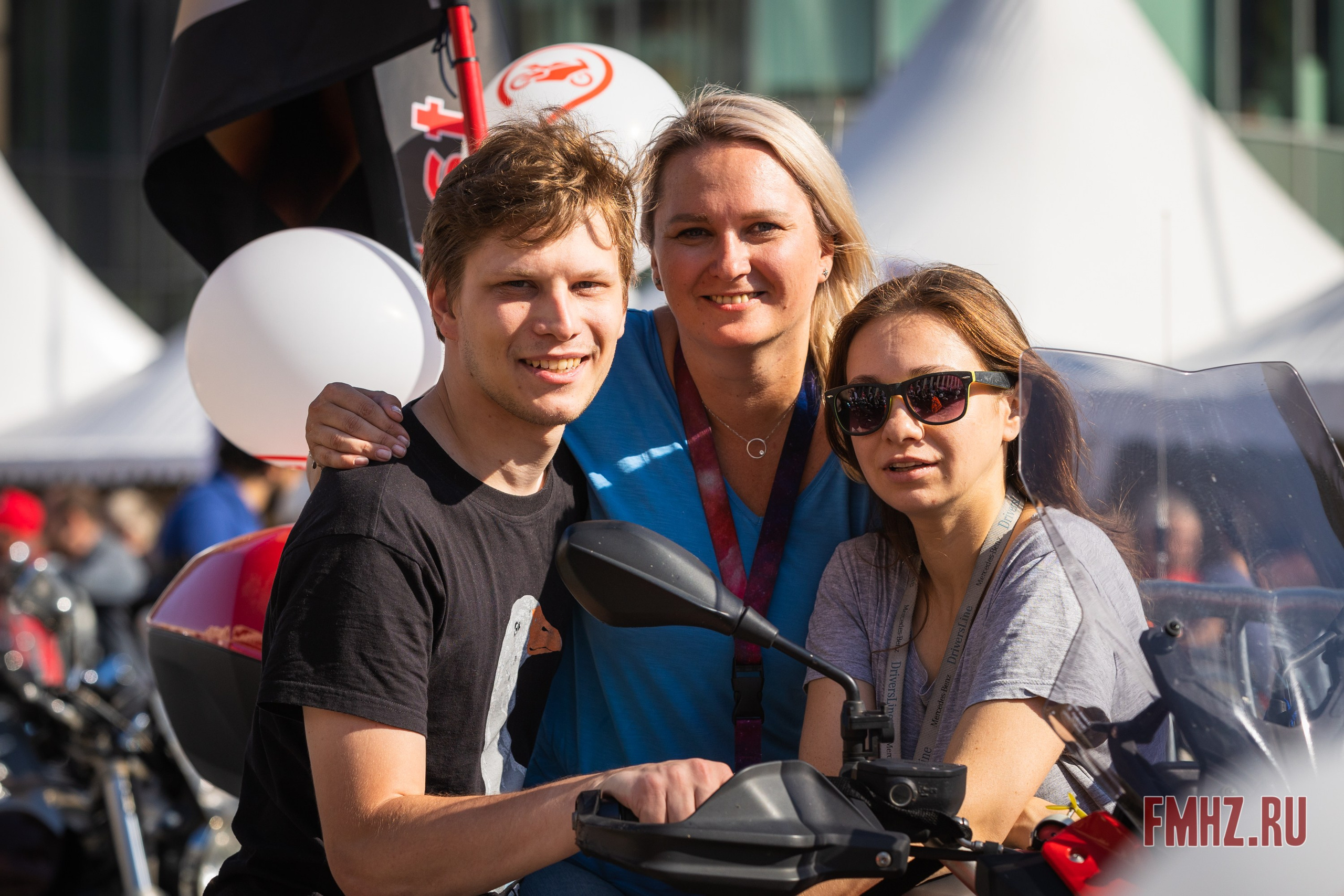 Закрытие Мотосезона 2023 на проспекте Академика Сахарова. Фотограф Владимир Охрименко