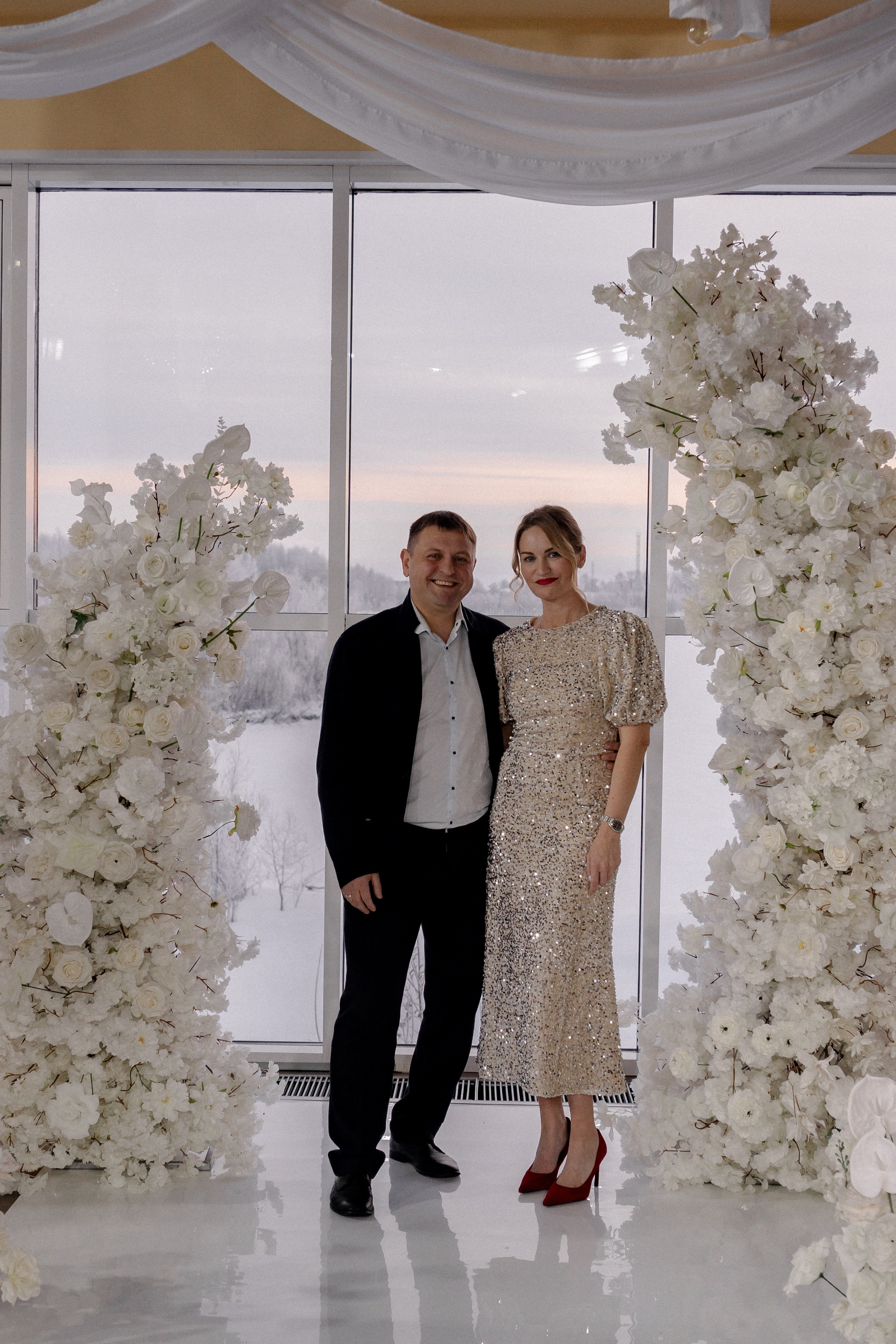 СВАДЕБНАЯ СЬЕМКА СБОРОВ В ОТЕЛЕ И ВЫЕЗД НА ЦЕРЕМОНИЮ (СНЯТО В СИБИРЕ В НИЖНЕВАРТОВСКЕ). Профессиональный фотограф, Санкт-Петербург — Виктория Богомолова