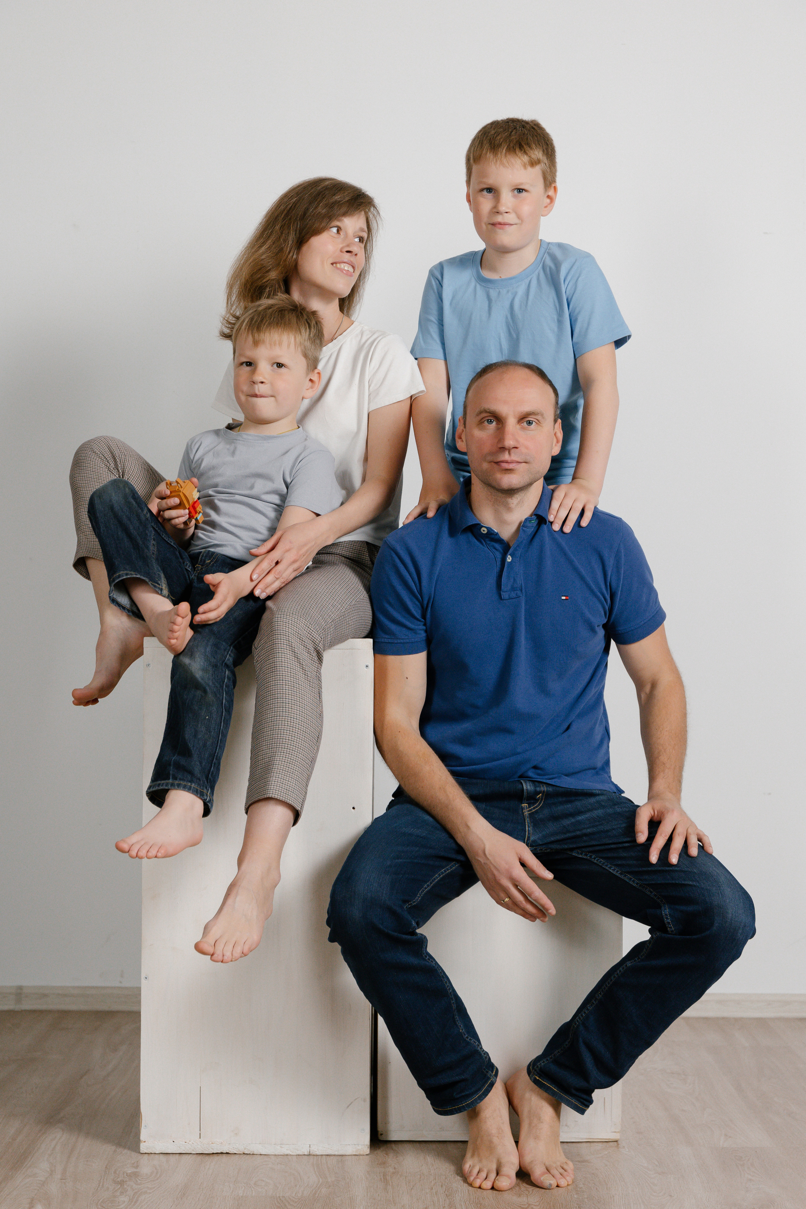 Сашуля и 3 урагана. Главная