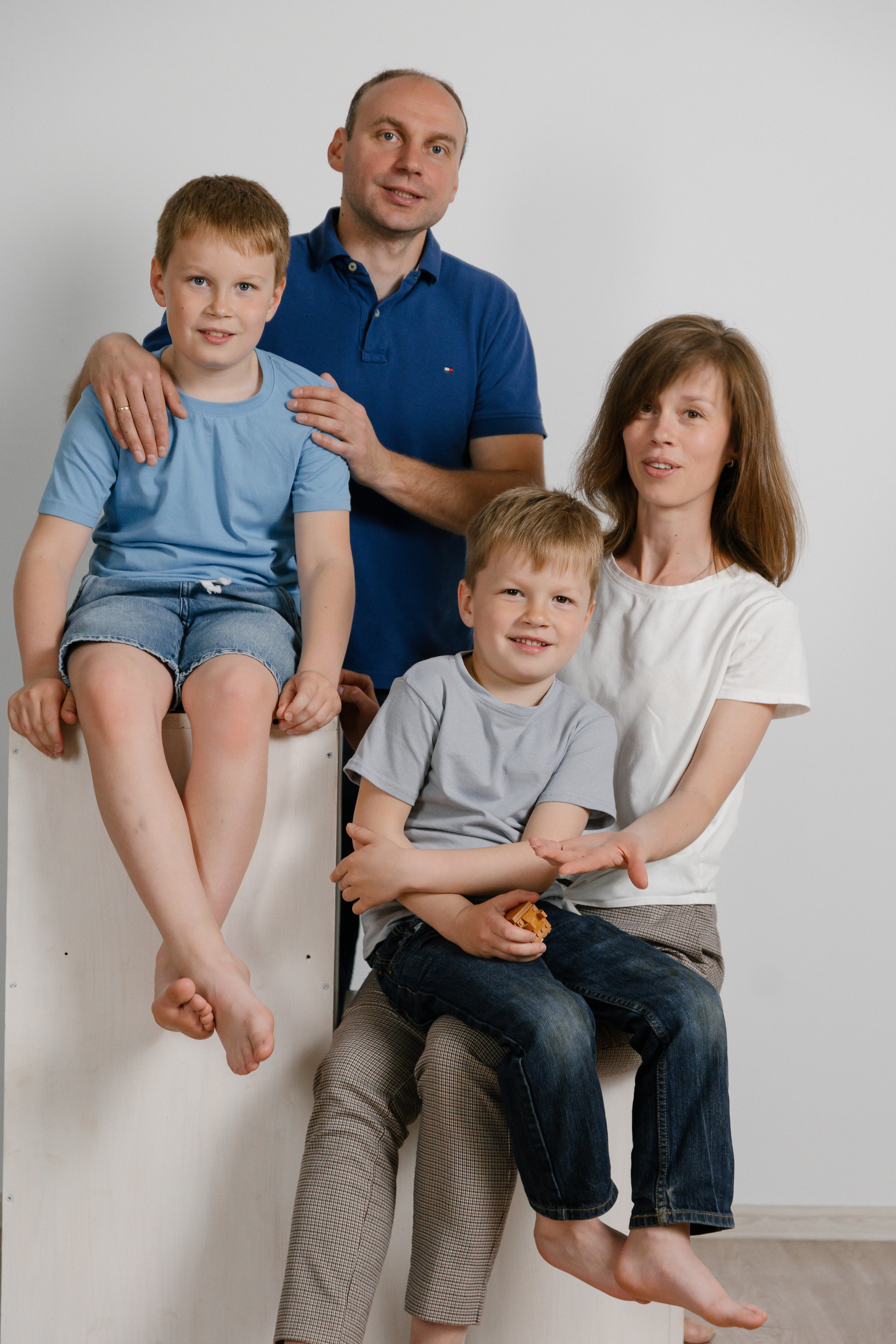 Сашуля и 3 урагана. Главная