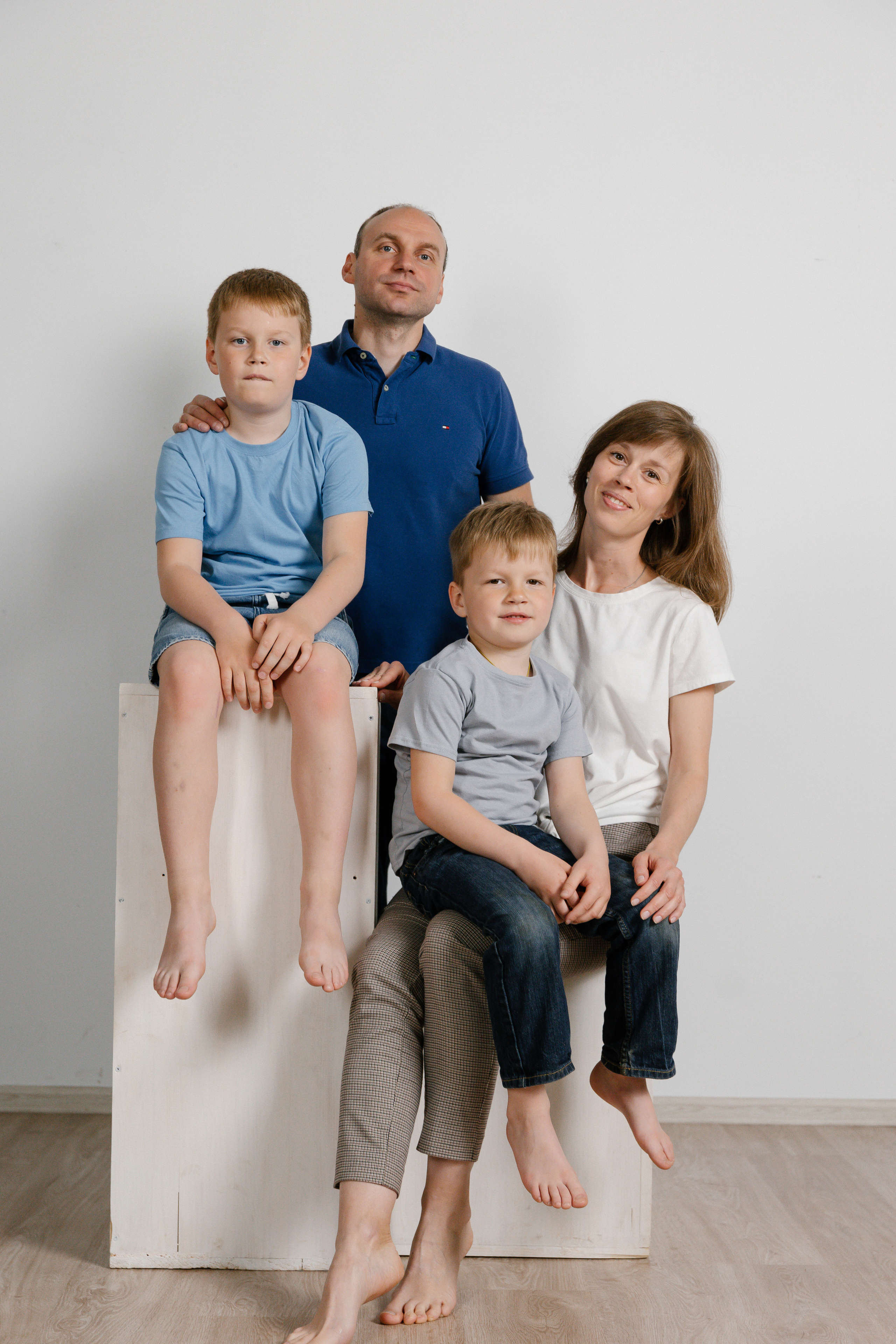 Сашуля и 3 урагана. Главная