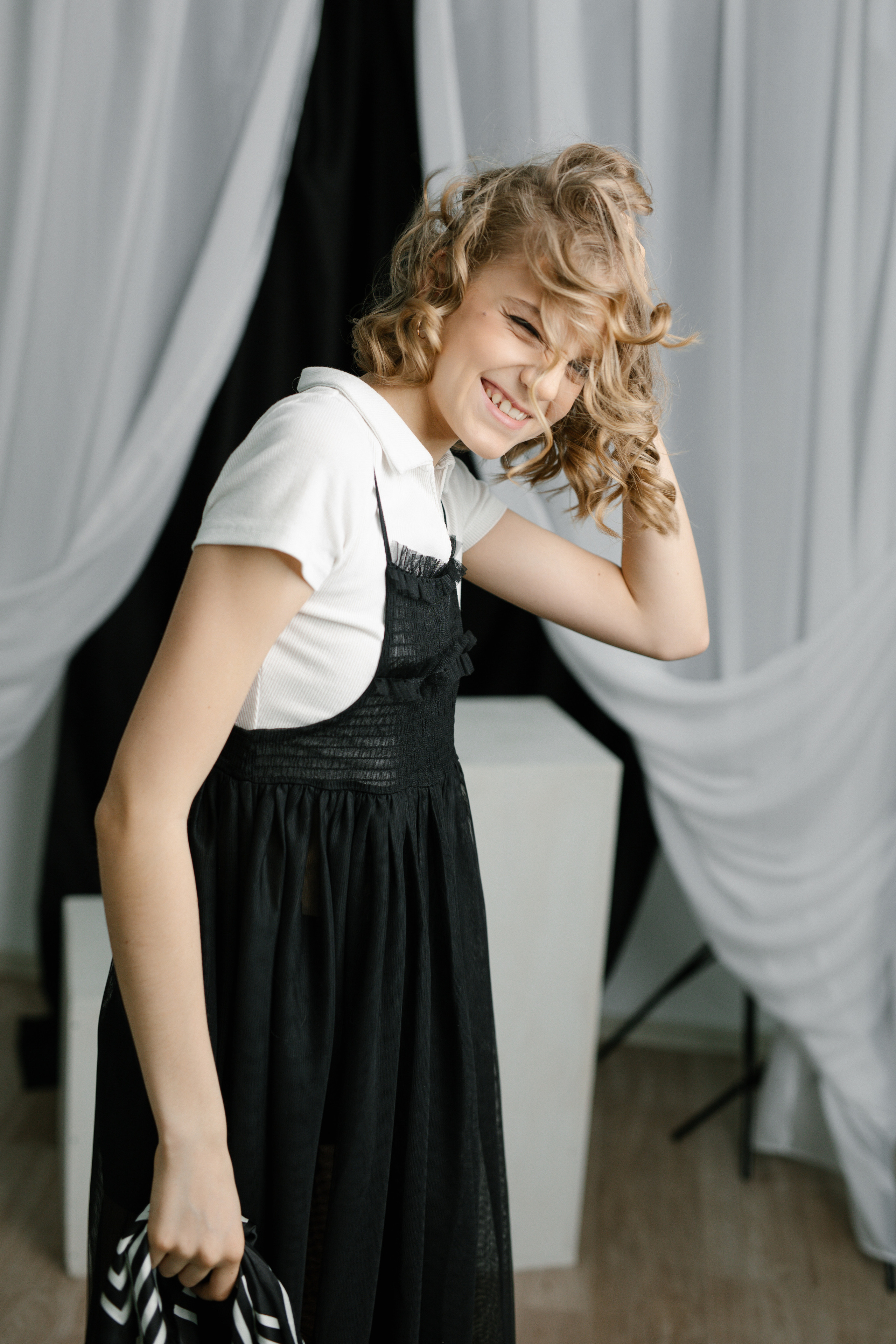 Дана. Главная