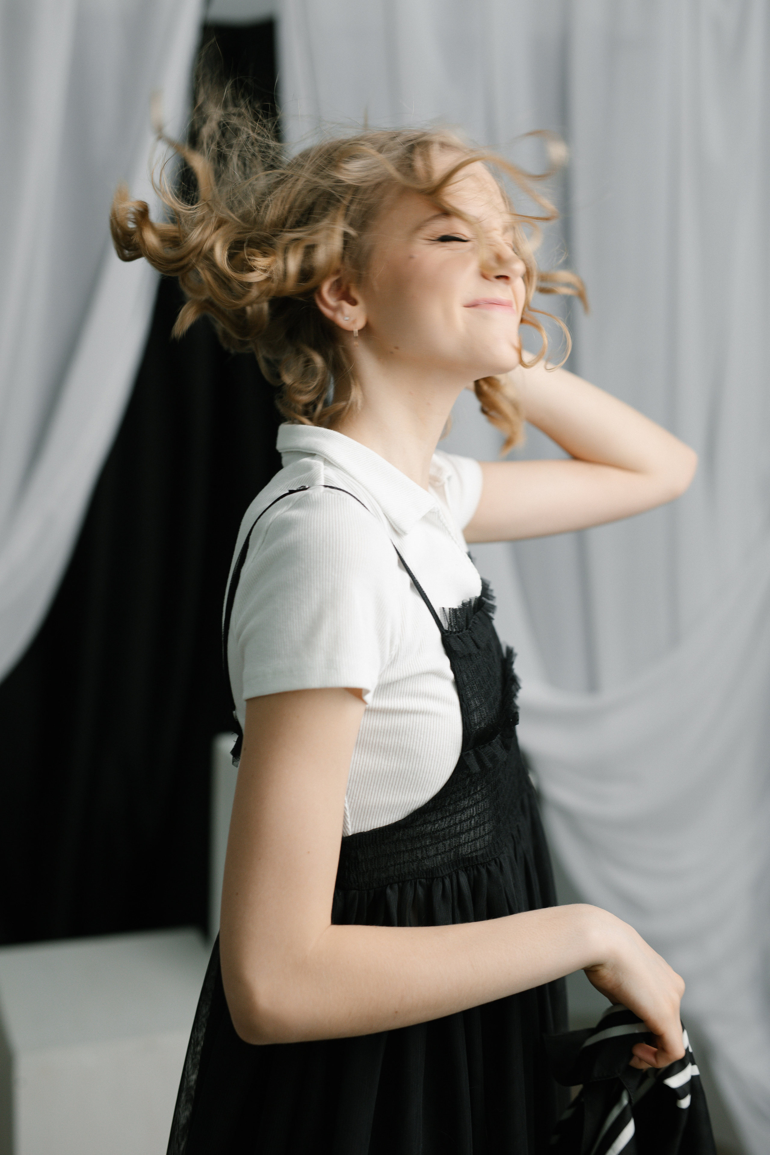 Дана. Главная