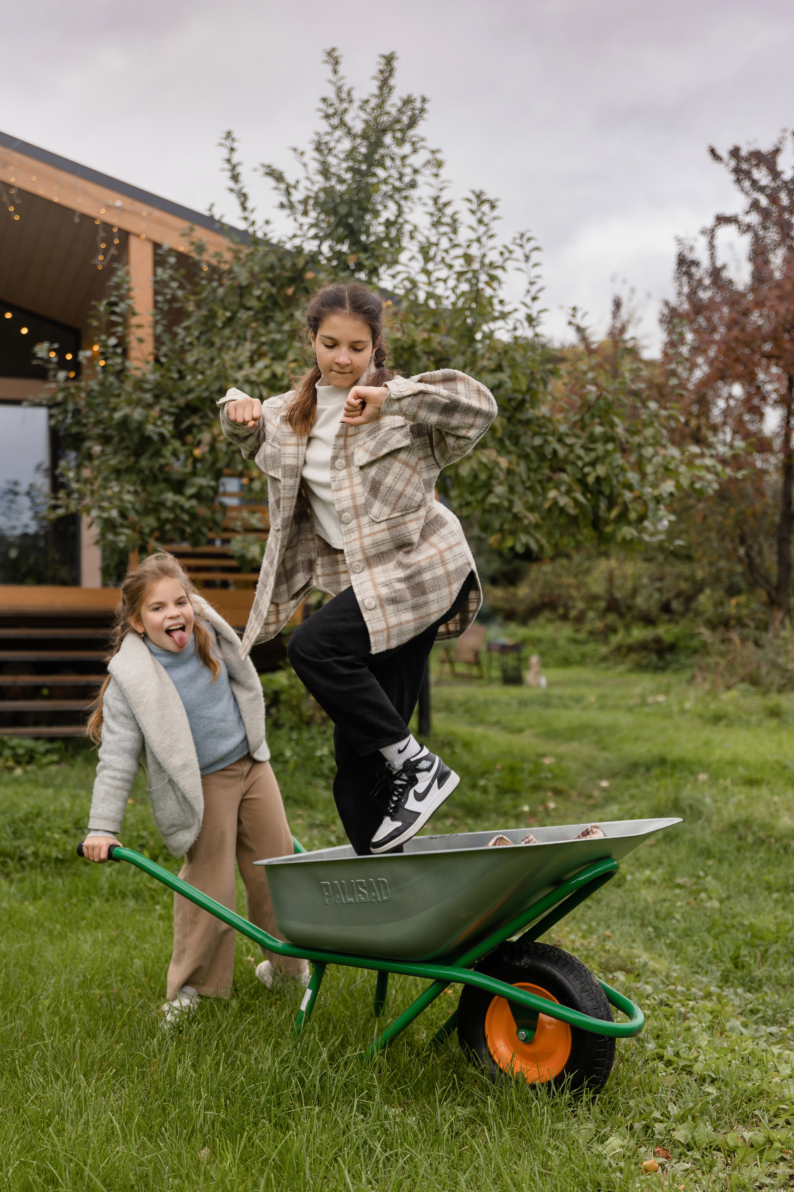 Серафима-Даша. Главная