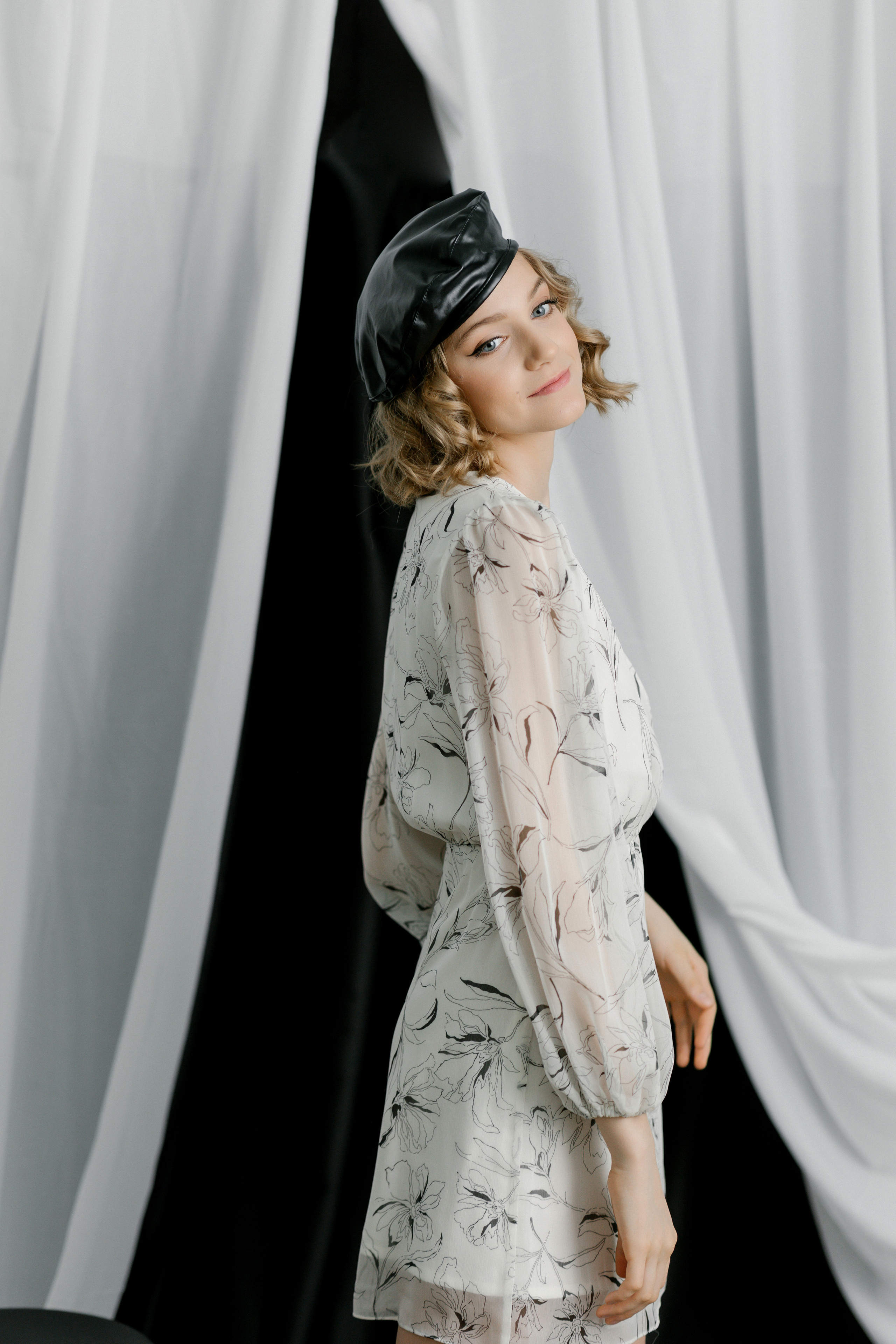 Дана. Главная