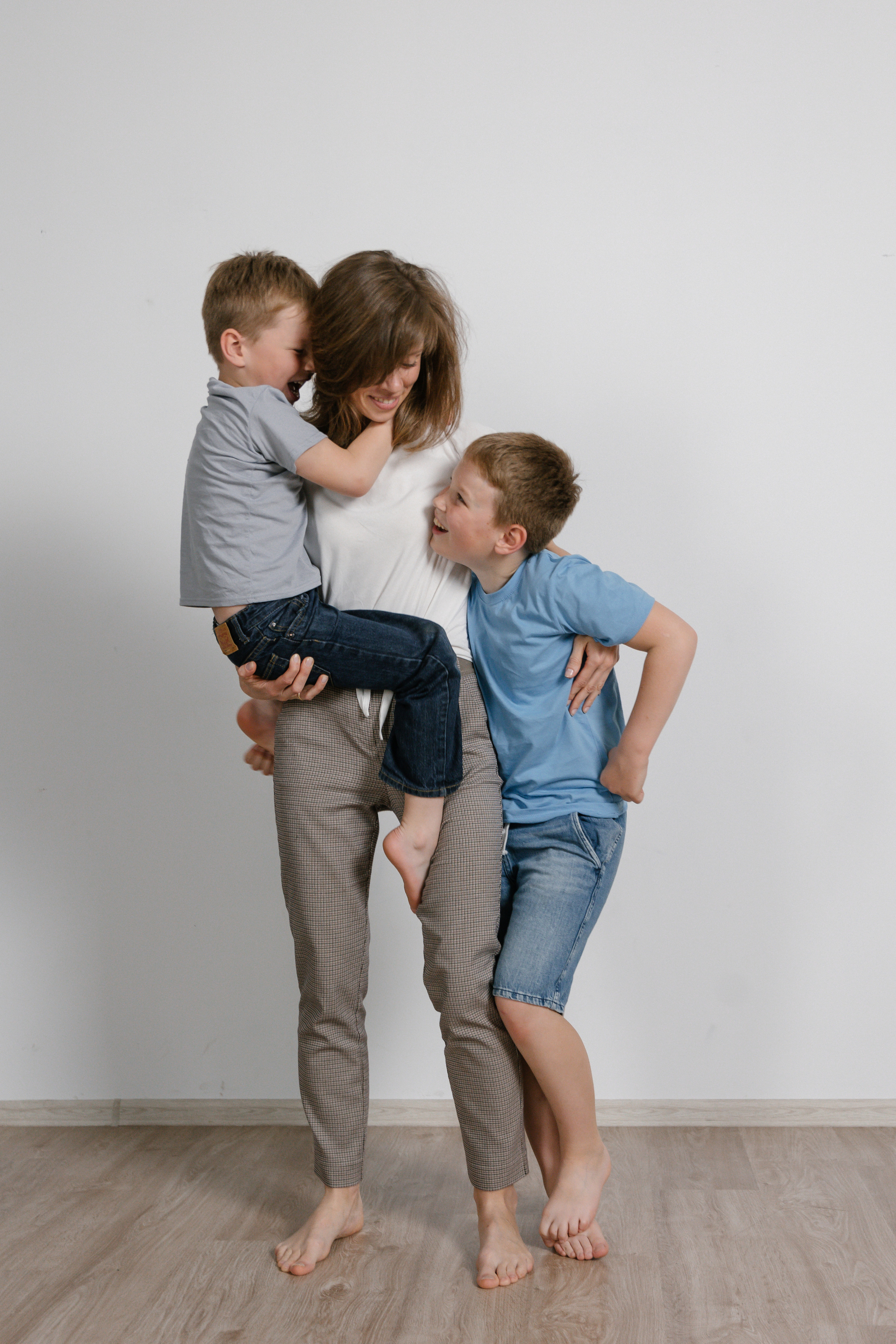 Сашуля и 3 урагана. Главная