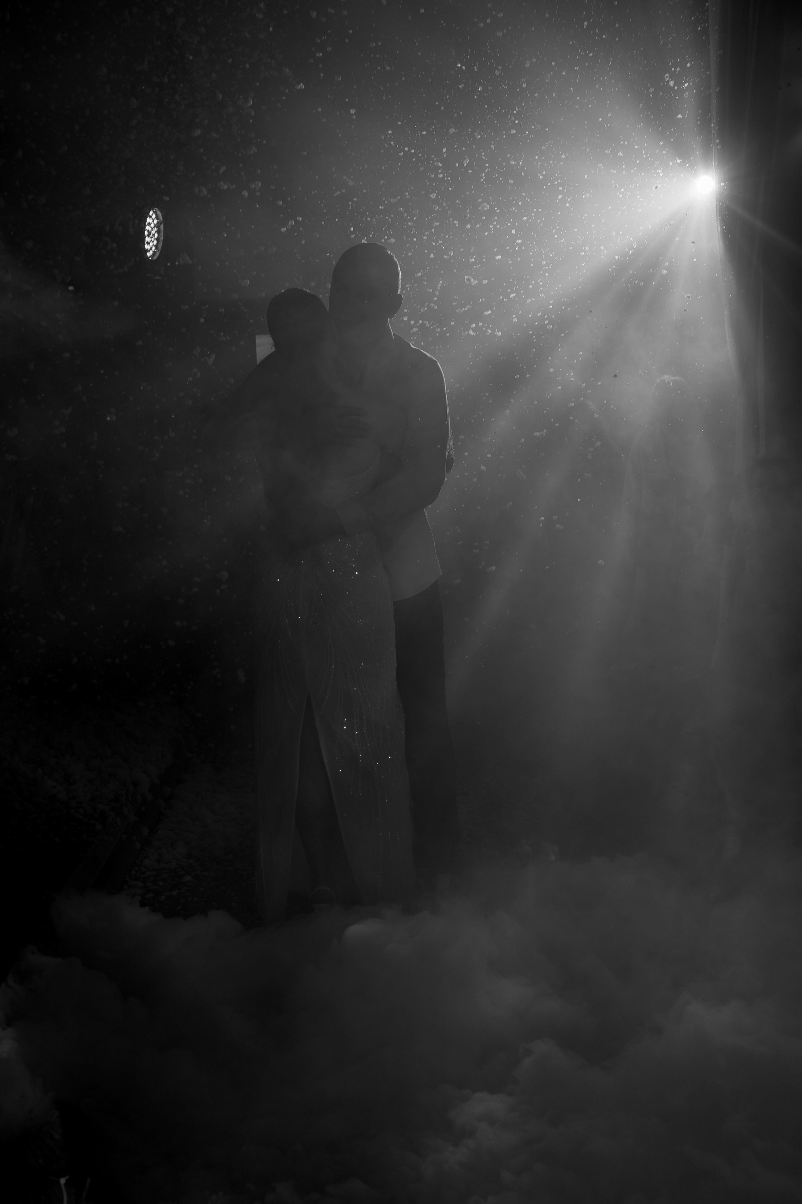 ТАНЕЦ С ПАПОЙ СВАДЕБНМ БАНКЕТЕ (СНЯТО В СИБИРЕ В НИЖНЕВАРТОВСКЕ). Профессиональный фотограф, Санкт-Петербург — Виктория Богомолова