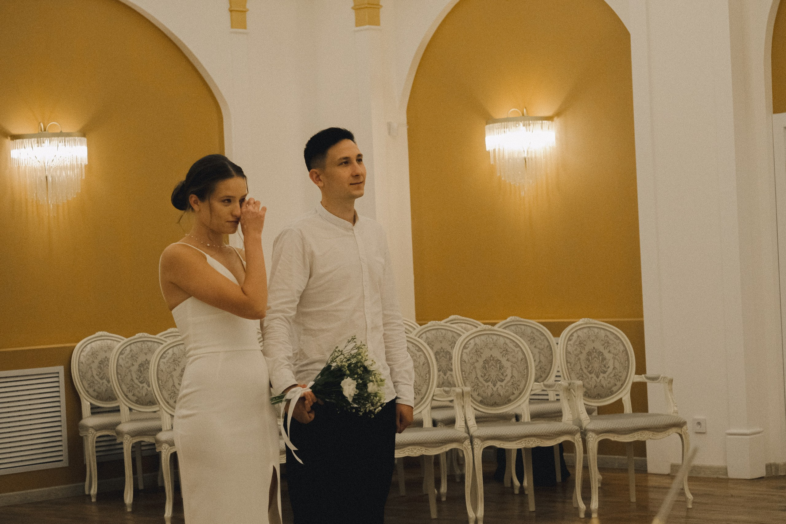 СВАДЕБНАЯ ФОТОСЕСИСИЯ В МЕТРО И ВОЗЛЕ ИСАКИЕВСКОГО СОБОРА В ДОЖДЬ. Профессиональный фотограф, Санкт-Петербург — Виктория Богомолова