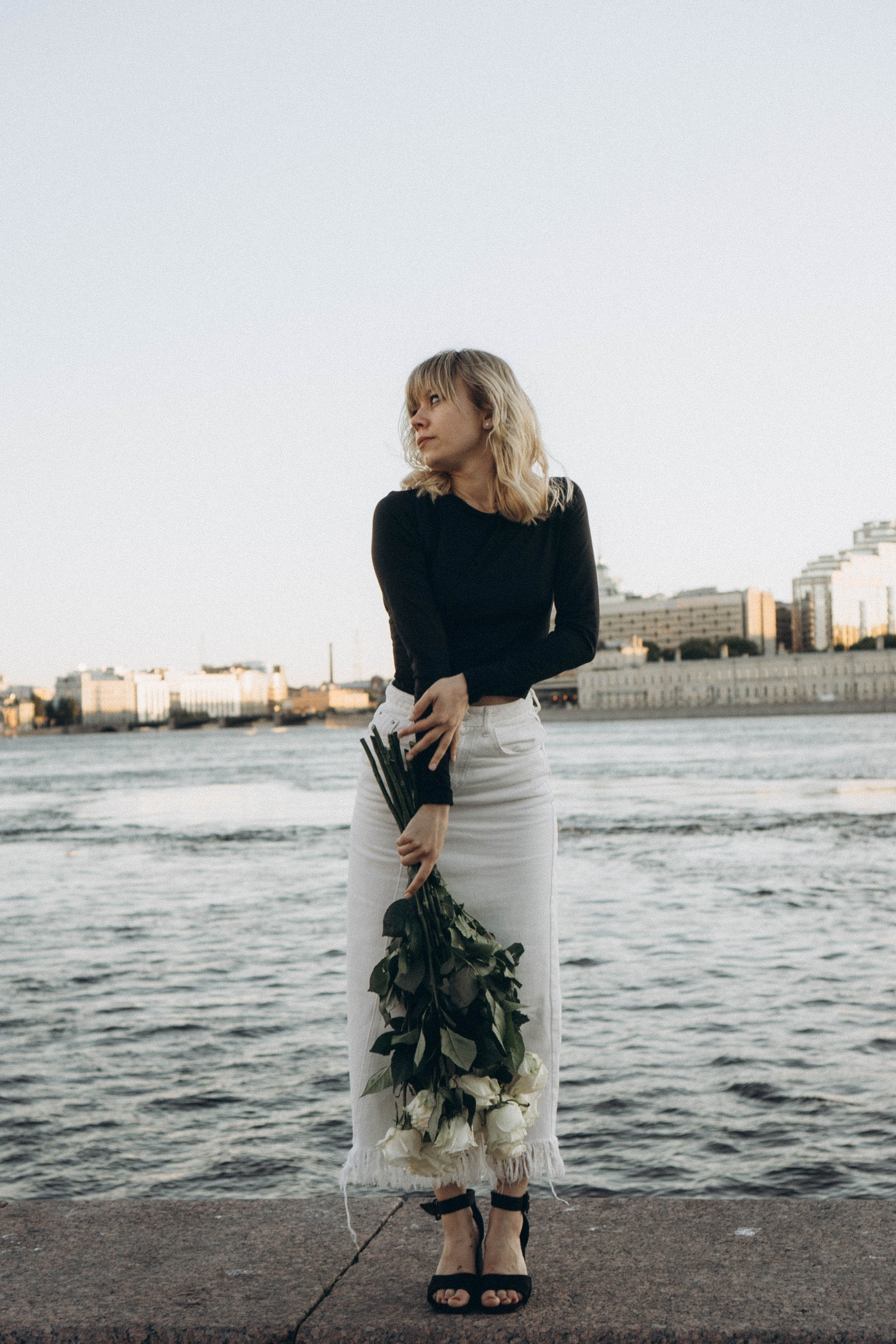 ПРОГУЛКА ПО ГОРОДУ В БЕЛЫЕ НОЧИ (другой вариант). Профессиональный фотограф, Санкт-Петербург — Виктория Богомолова