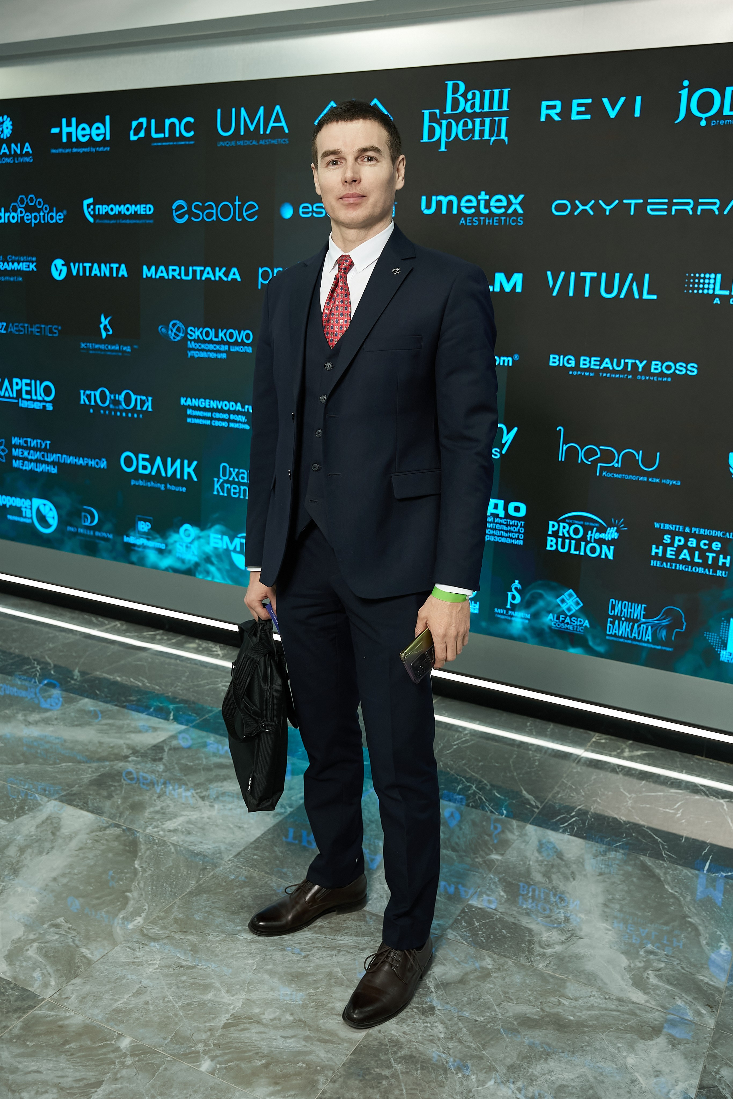 ПРЕСС ВОЛЛ. PRO-AGELESS