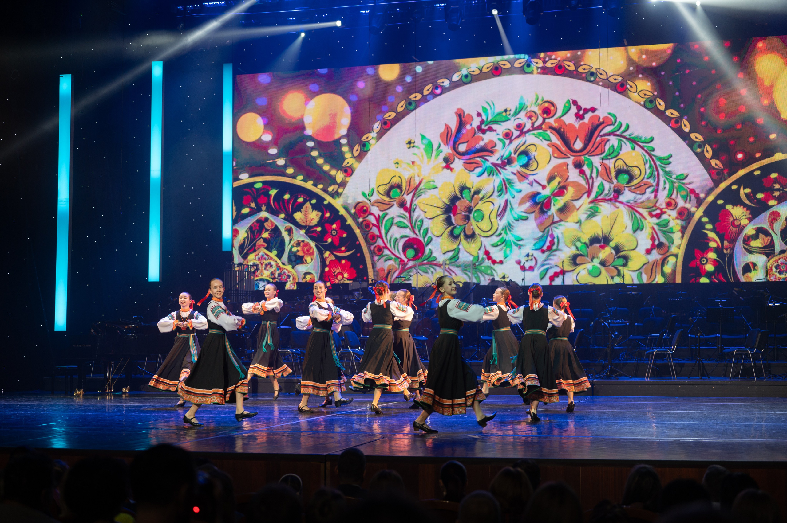 Отчетный концерт ДШИ «Гармония» «Зимняя гармония». Фотограф новорожденных, семейный детский в Тюмени Татьяна Морозова