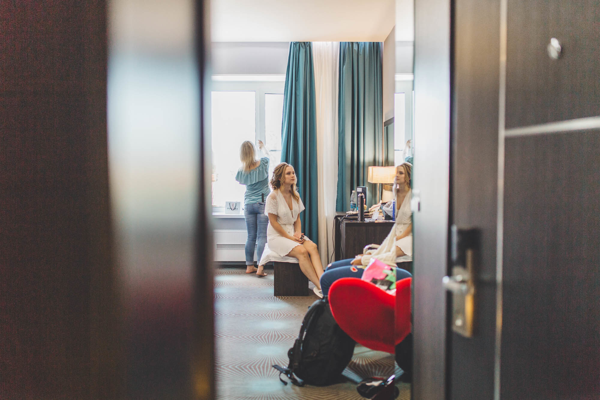 Անյա և Ժենյա. Հարսանեկան լուսանկարչություն Հայաստանում Ադամյանների ընտանիքի կողմից