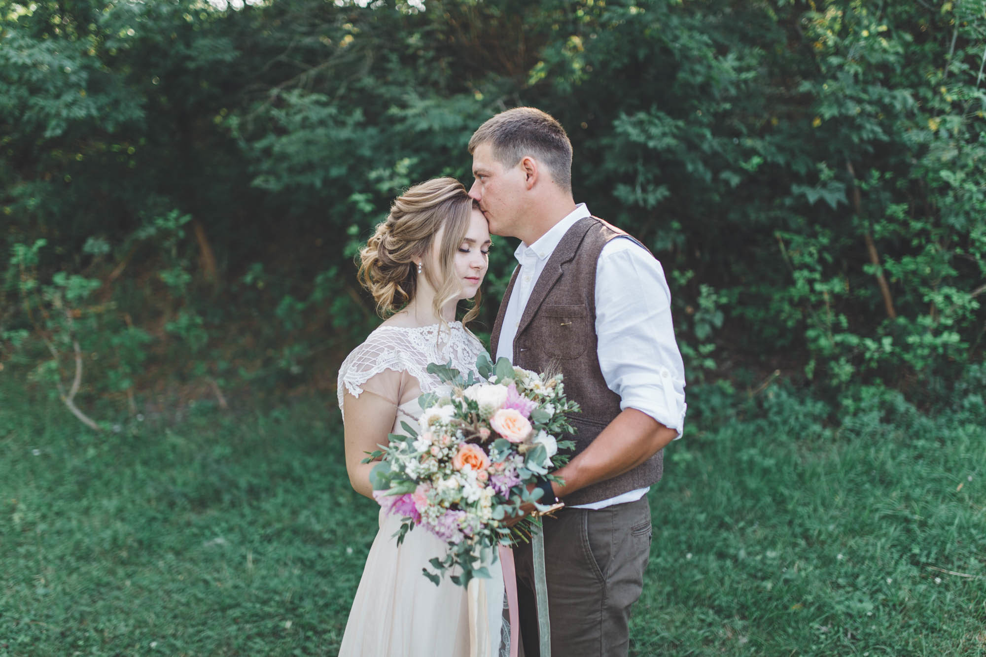 Անյա և Ժենյա. Հարսանեկան լուսանկարչություն Հայաստանում Ադամյանների ընտանիքի կողմից