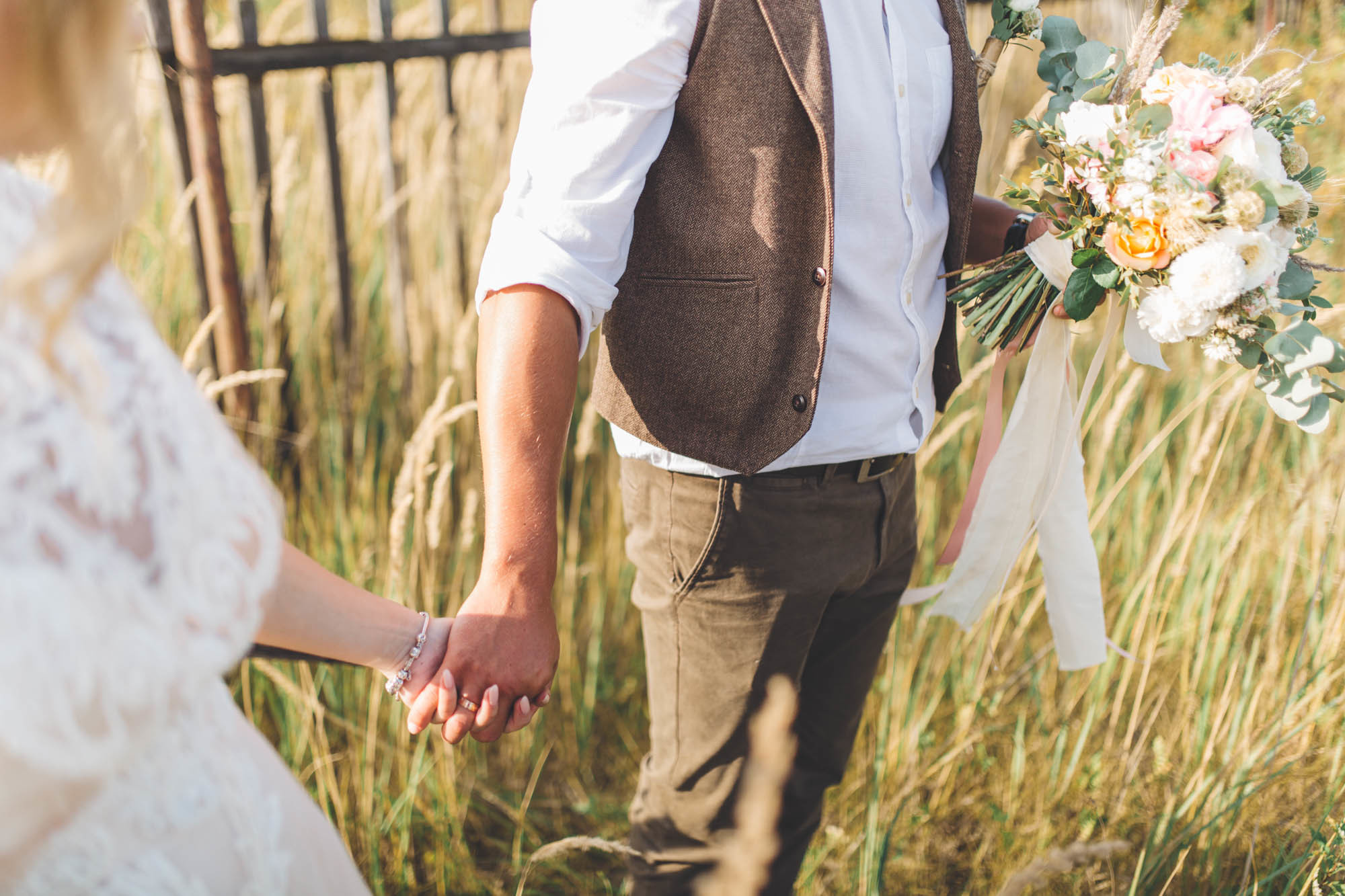 Անյա և Ժենյա. Հարսանեկան լուսանկարչություն Հայաստանում Ադամյանների ընտանիքի կողմից