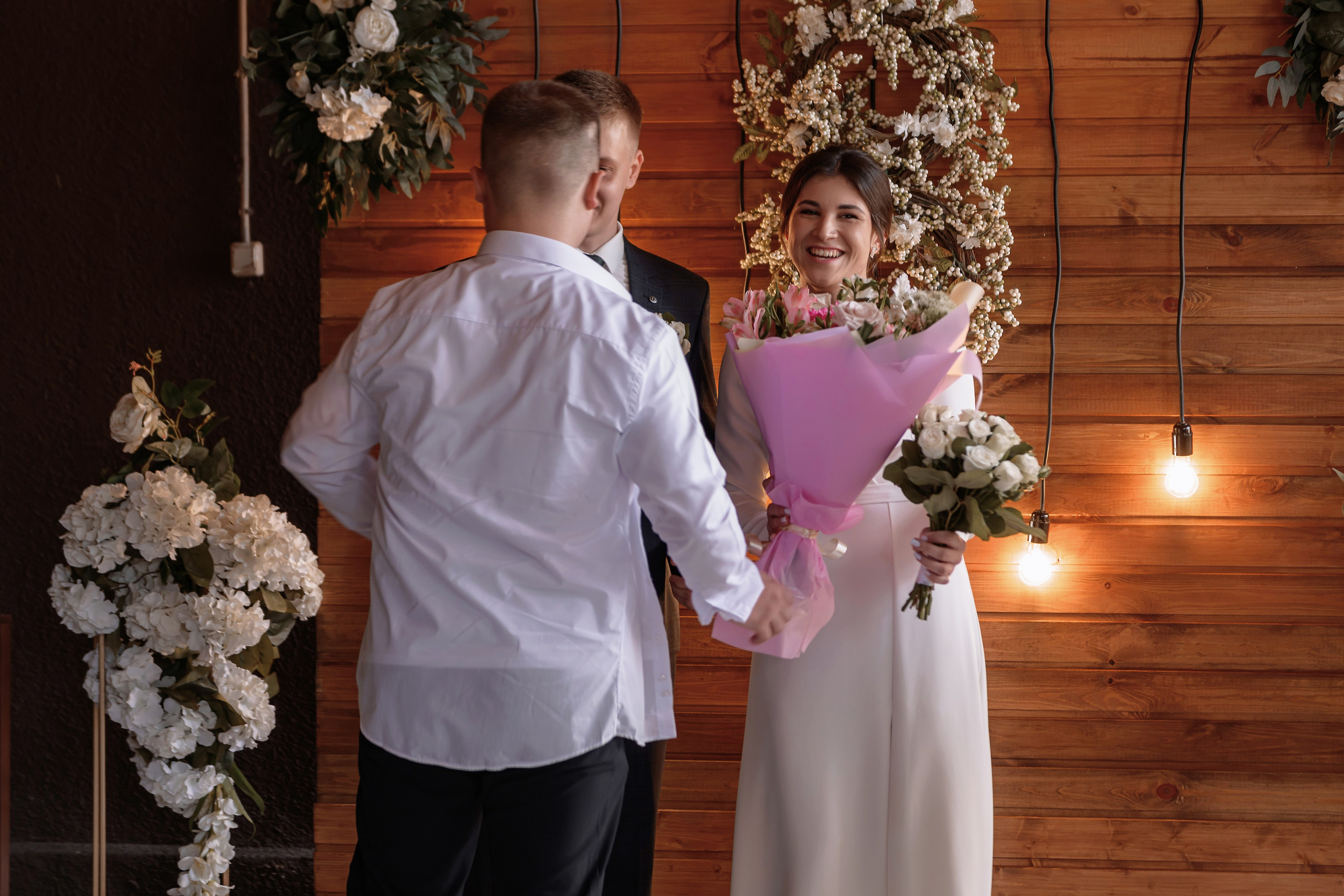 Эдуард и Виктория. Свадебный фотограф Белгород Валуйки Старый Оскол Воронеж