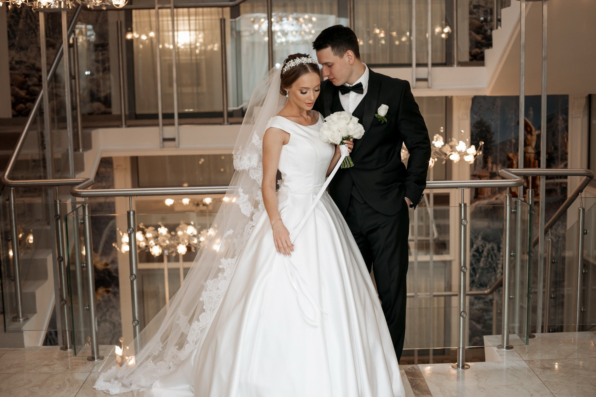 Свадьба с огоньком. Фотограф крещение венчание в Петербурге! Помогает подобрать храм и посоветовал душевного батюшку в СПб