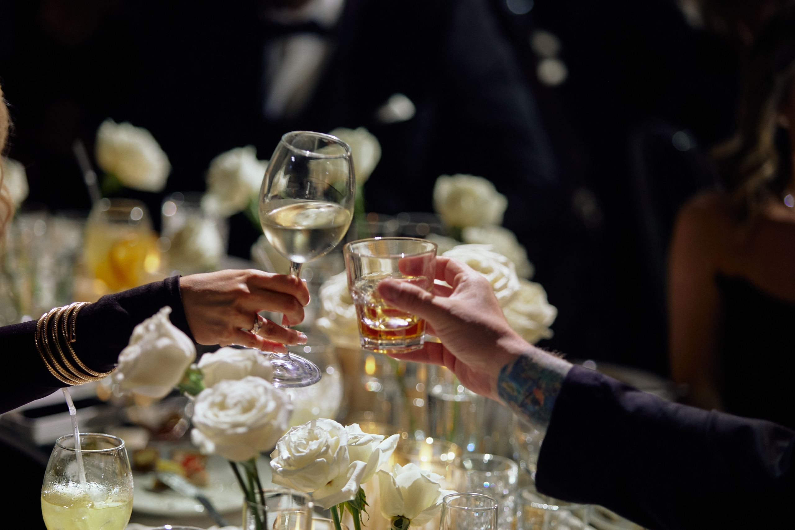 A MIRROR IS ONLY A HEART. Дмитрий Мазуркевич: Профессиональный Репортажный Фотограф