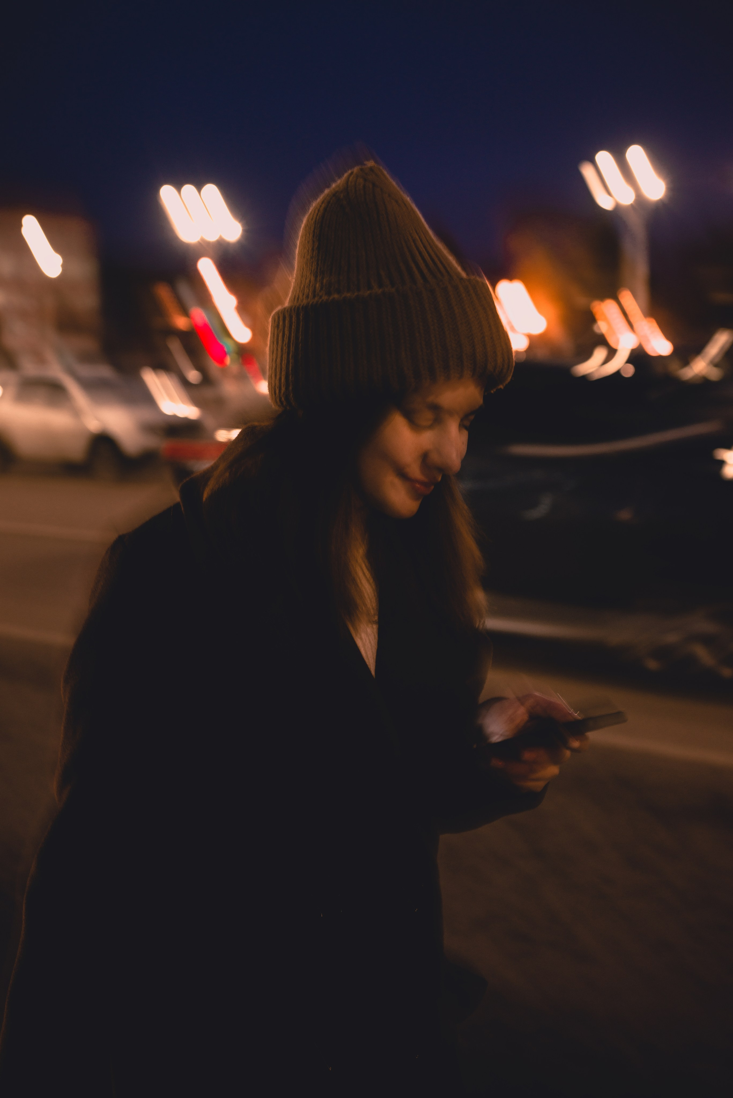 Софи. Огни вечернего города. Фотограф Людмила Белова