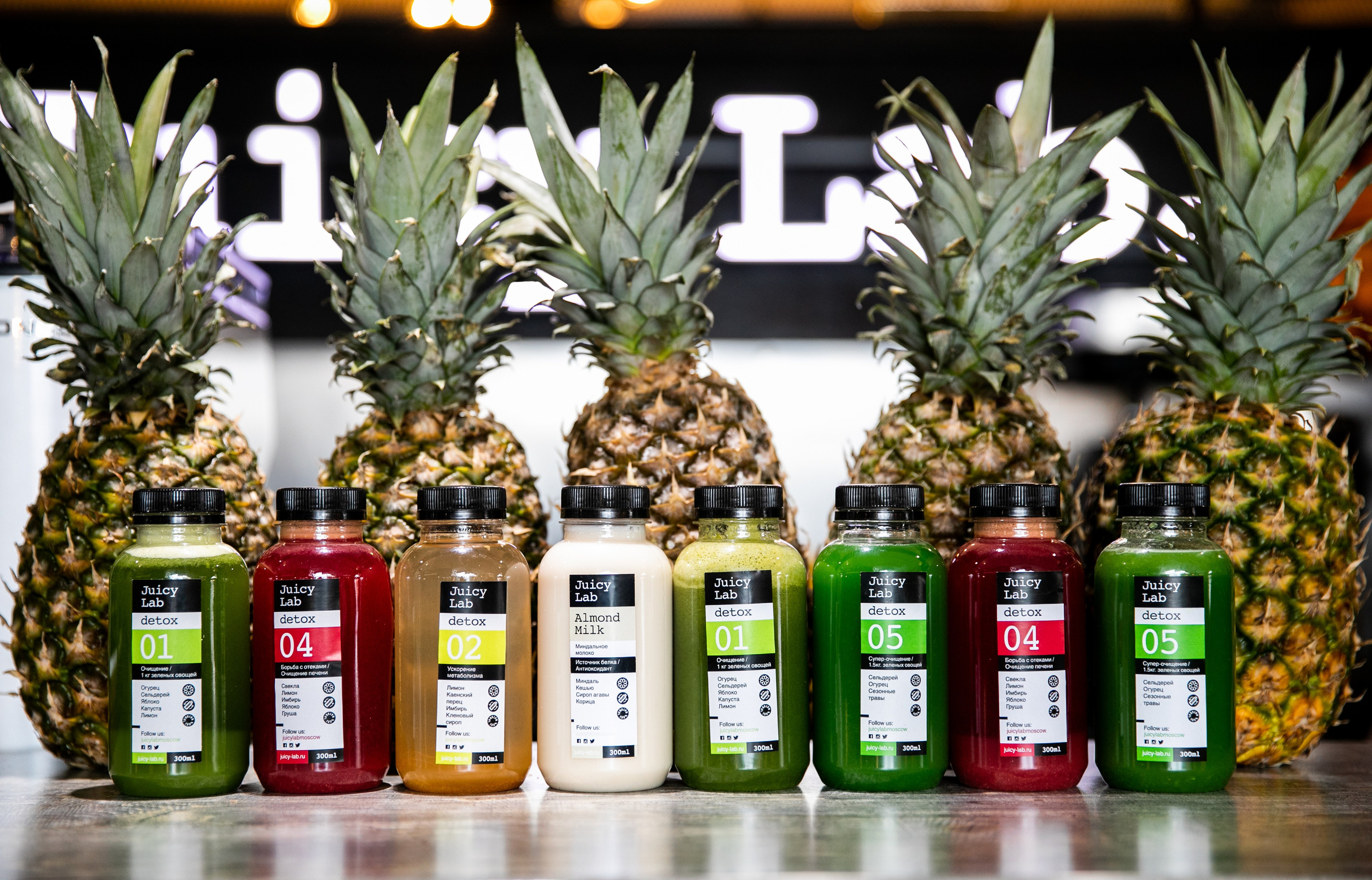 Life Style photo shoots for brands, shops and restaurants