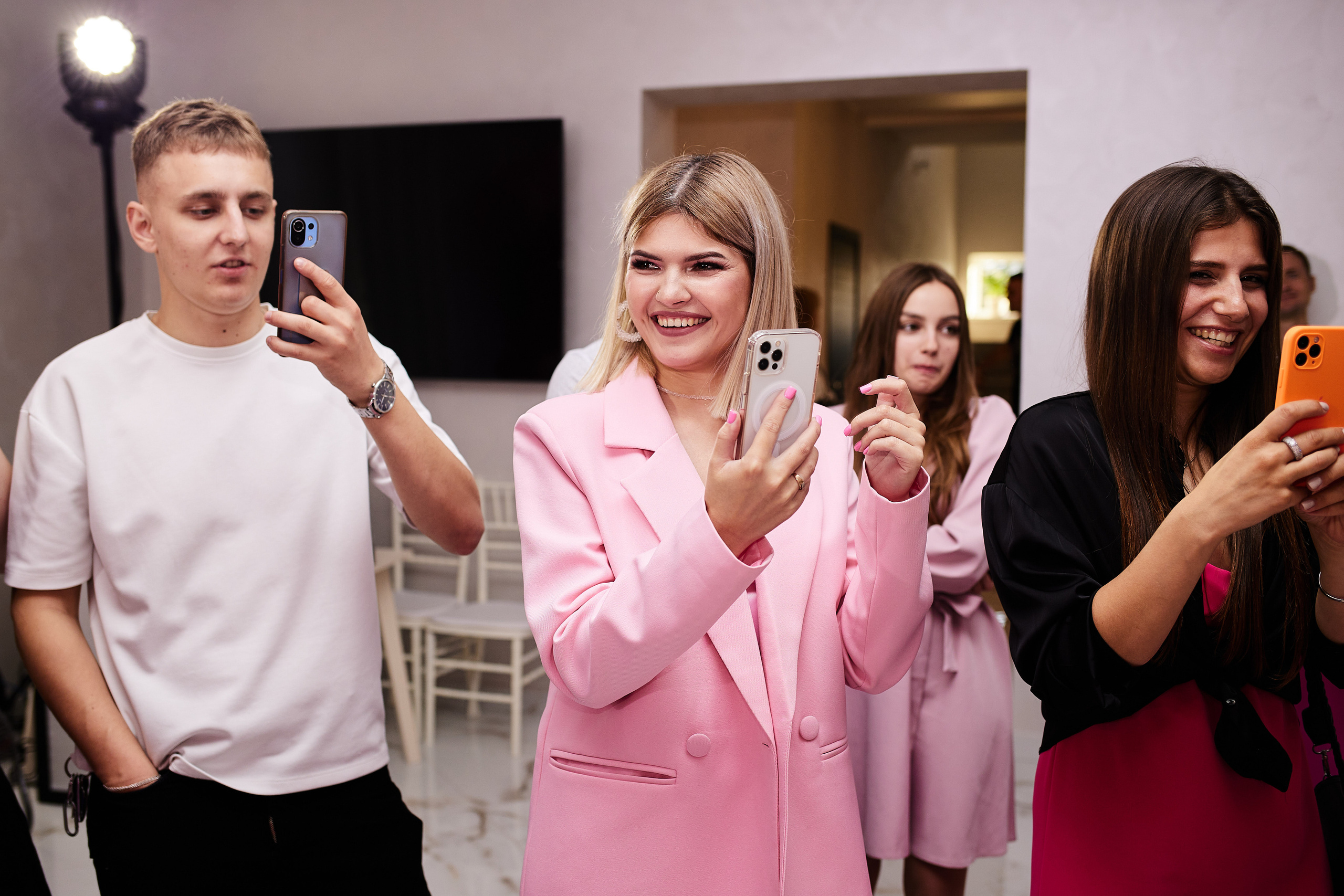 Предсвадебная вечеринка Юлия&Андрей. Свадебная, репортажная фотосъемка и видеосъемка в Минске. Илья и Юлия Ширмановы. Фотограф | Видеограф | Минск