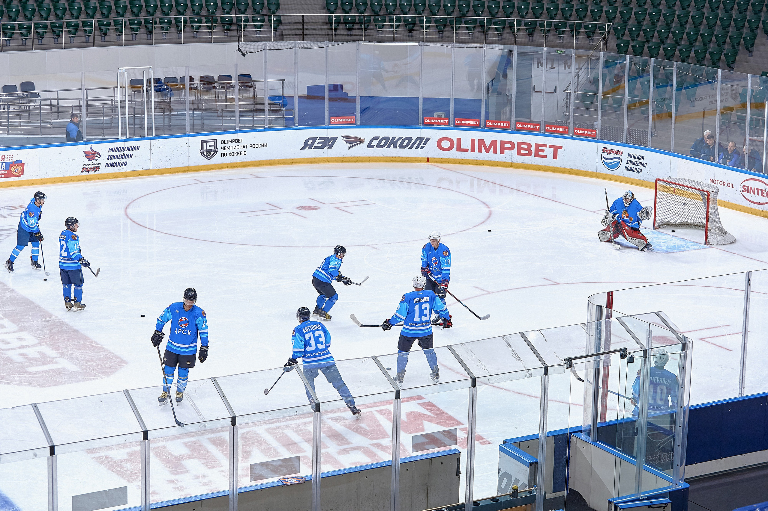 Платинум Арена — Хоккей — РусГидро. Фотограф Яковлев Роман — Красноярск
