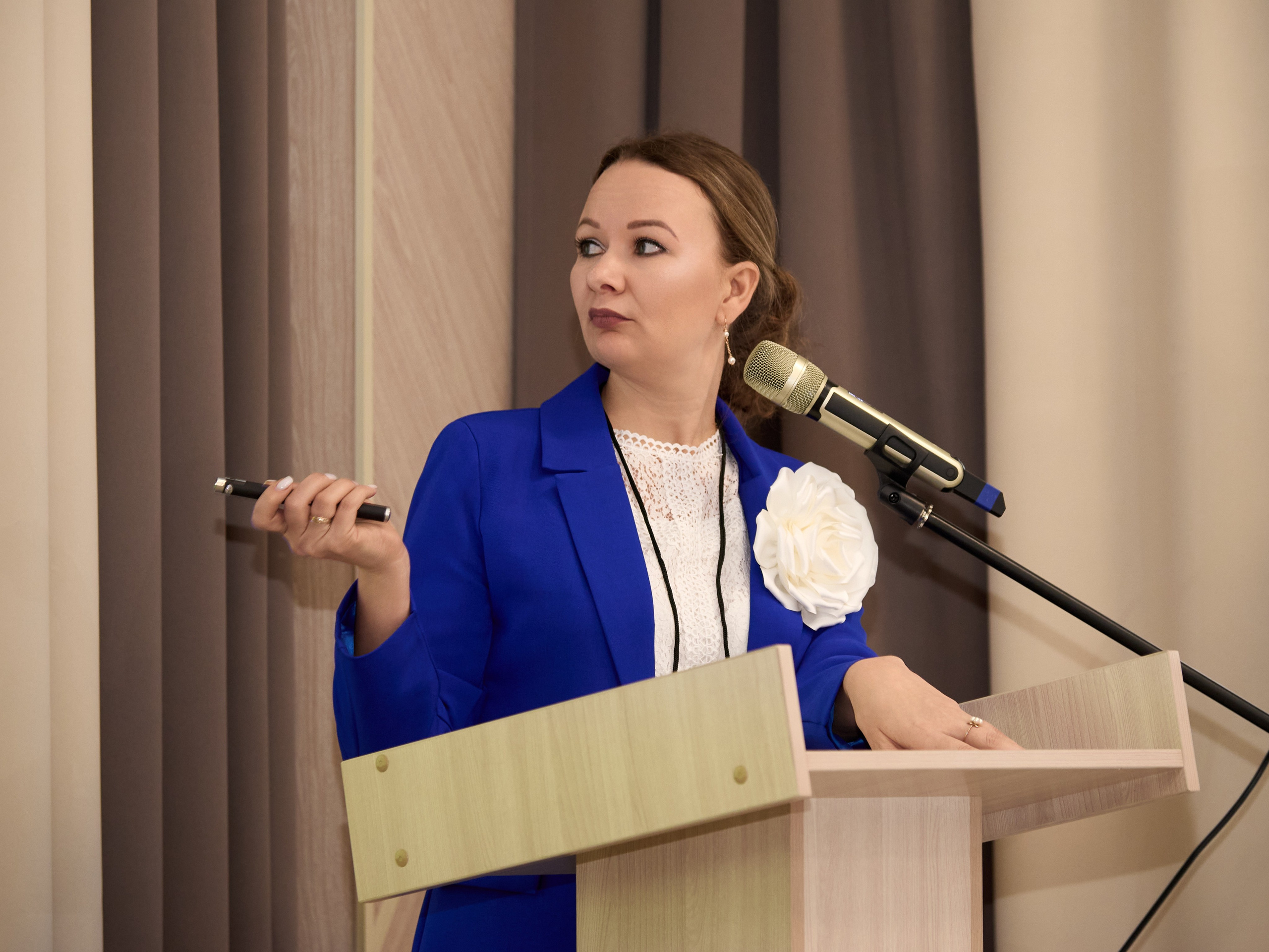 Воспитатель года 2025 в Ленинск-Кузнецком. [fXph] Фотограф Масликов Илья. Съёмка мероприятий в Ленинске-Кузнецком