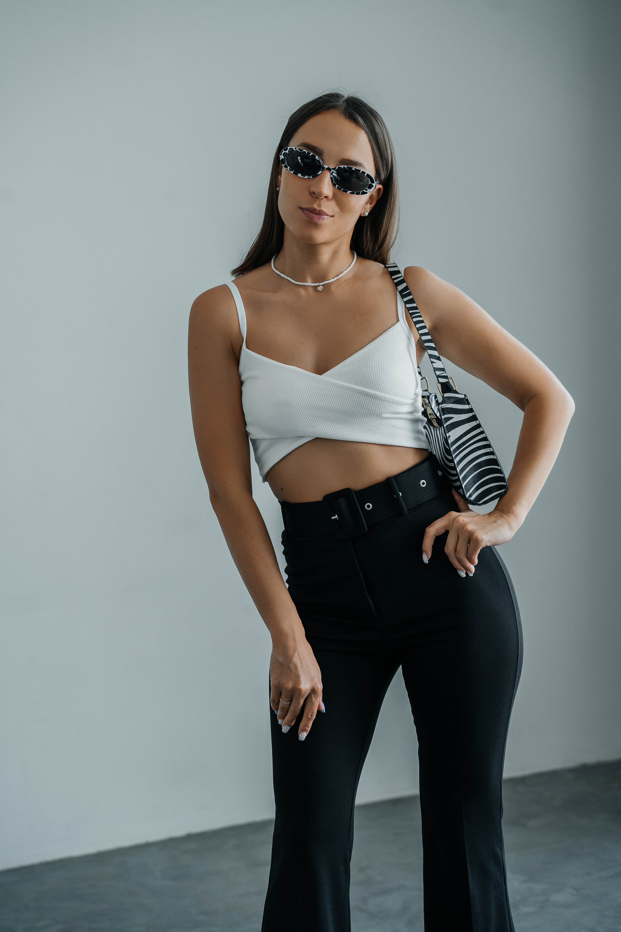 Съемки в интерьере студий. Виктория Алпеева — фотограф по любви