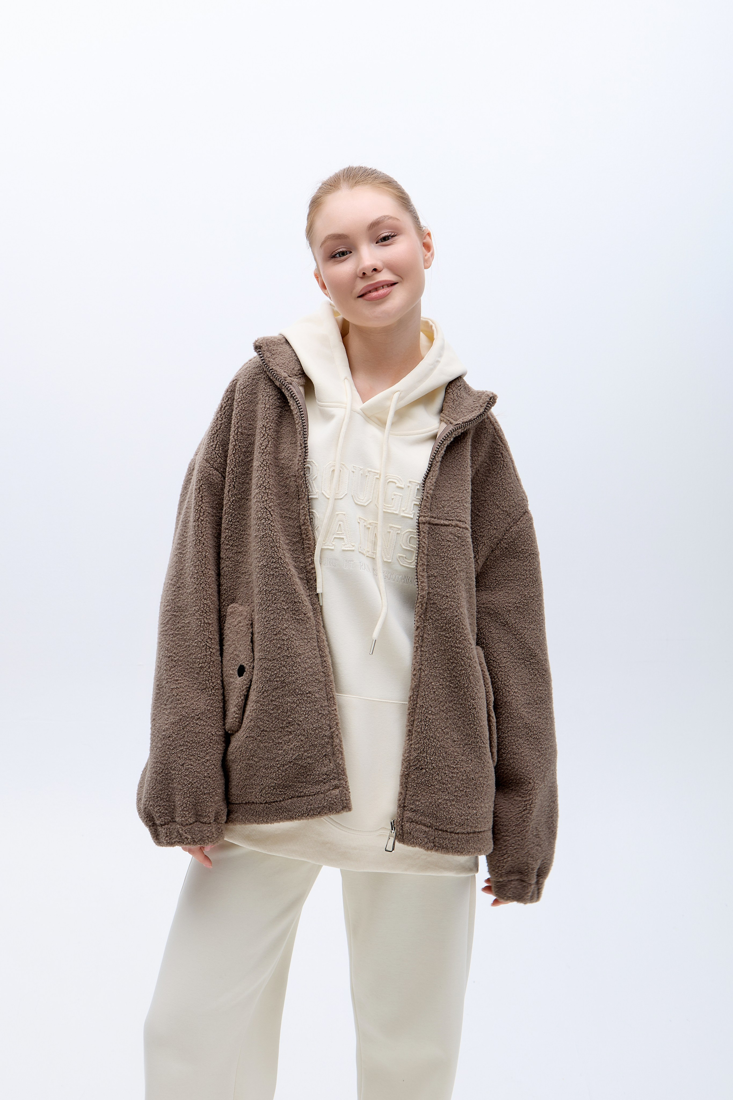 Съемка каталога в Краснодаре. Фотограф Руслан Потапов в Краснодаре