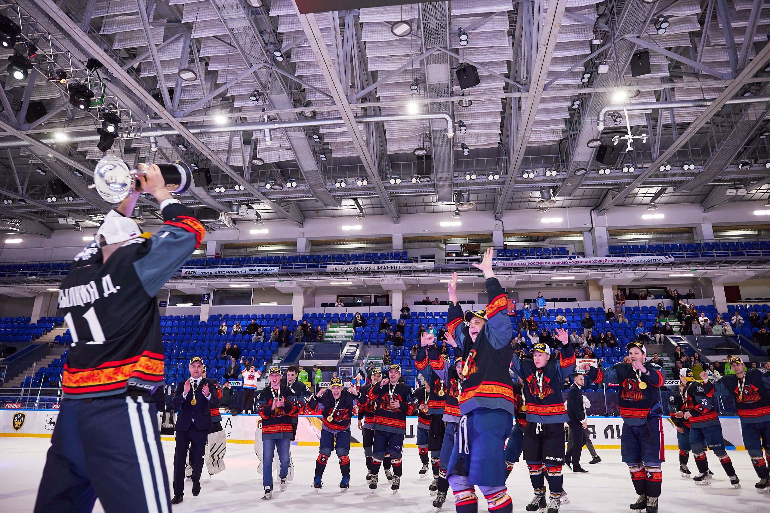 Репортаж. Офицерская хоккейная лига 2025 год. Спортивный фотограф Некрасов Денис