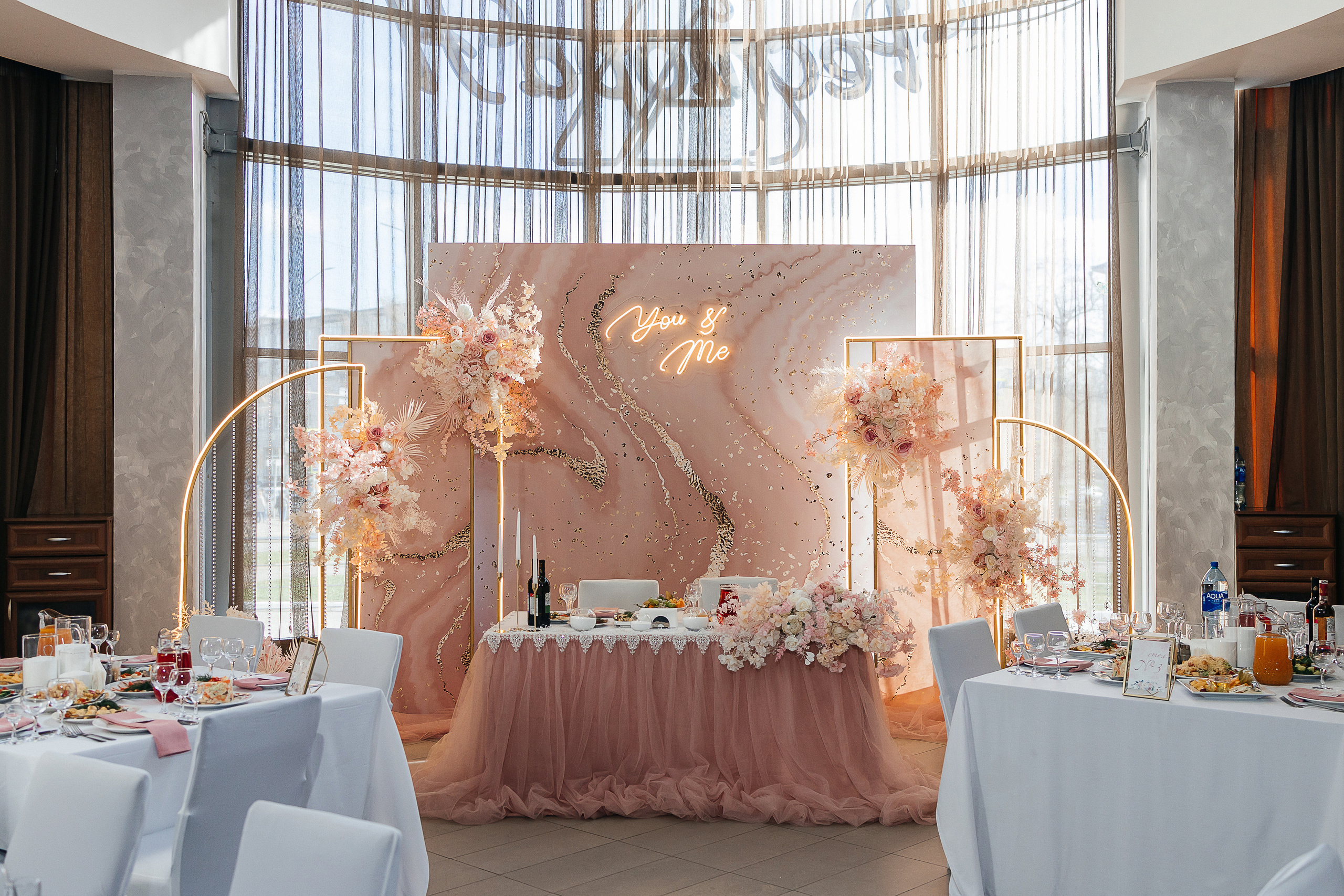 Романтическая история любви с первого взгляда. Олег Сверчков | Свадебный фотограф Вологда