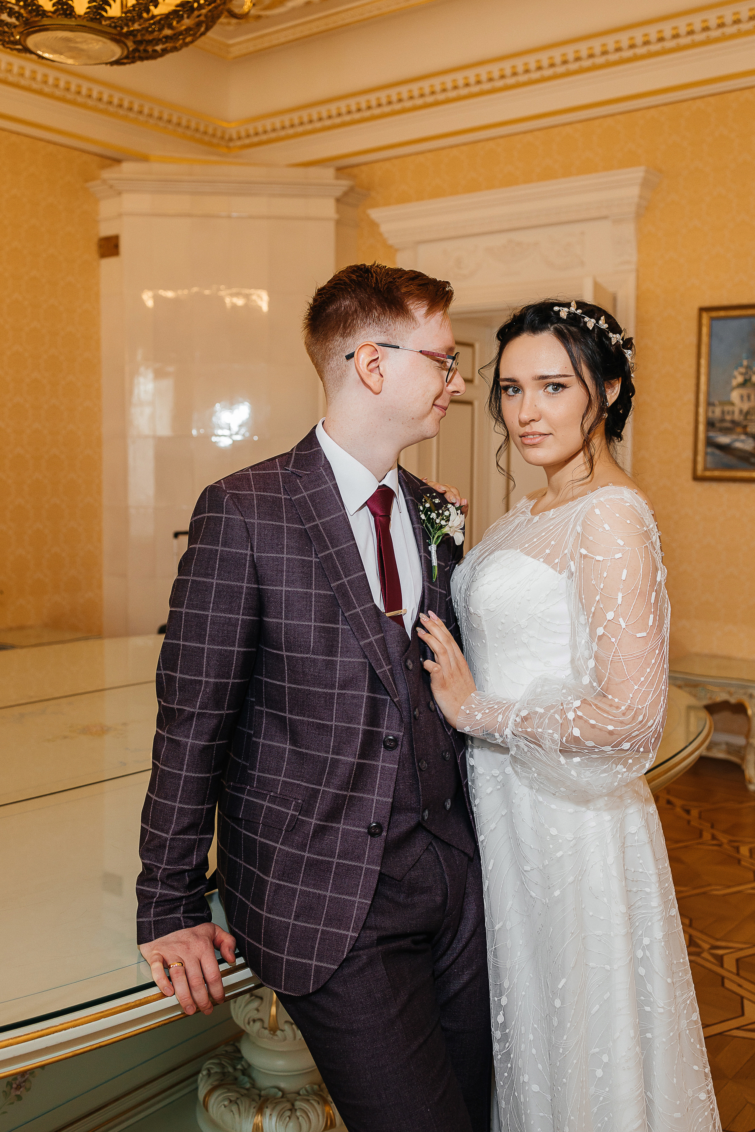 Романтическая история любви с первого взгляда. Олег Сверчков | Свадебный фотограф Вологда