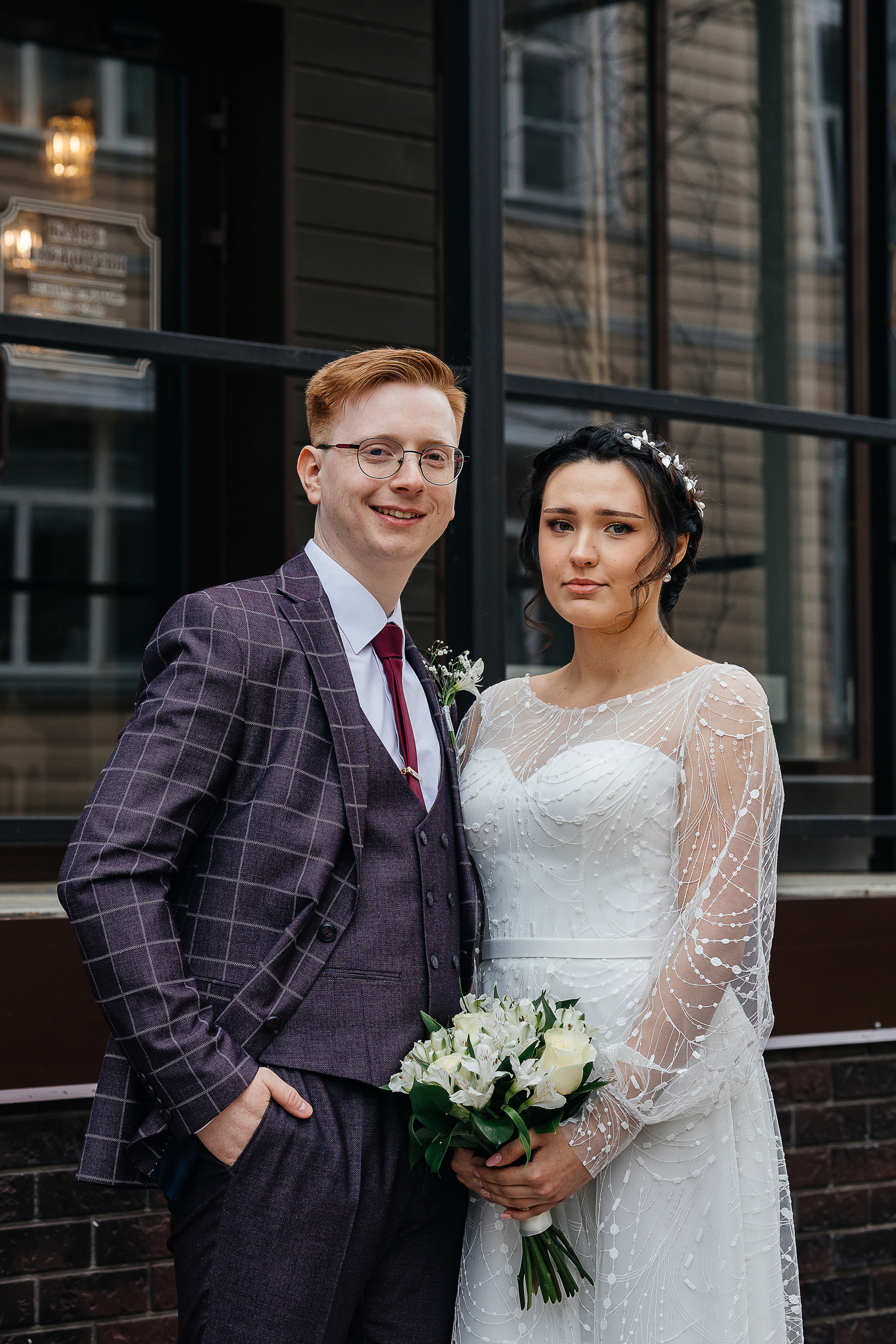 Романтическая история любви с первого взгляда. Олег Сверчков | Свадебный фотограф Вологда