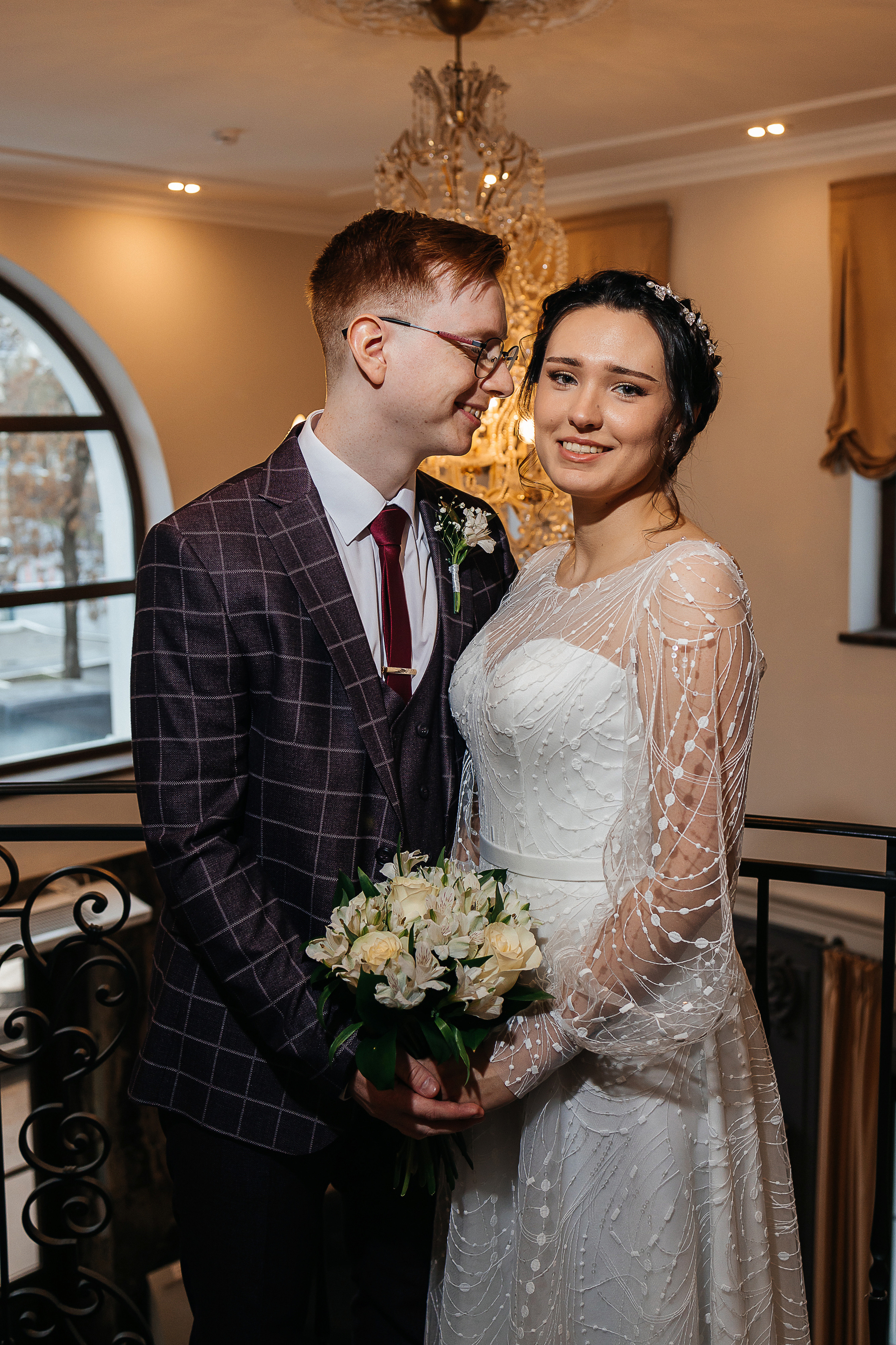 Романтическая история любви с первого взгляда. Олег Сверчков | Свадебный фотограф Вологда