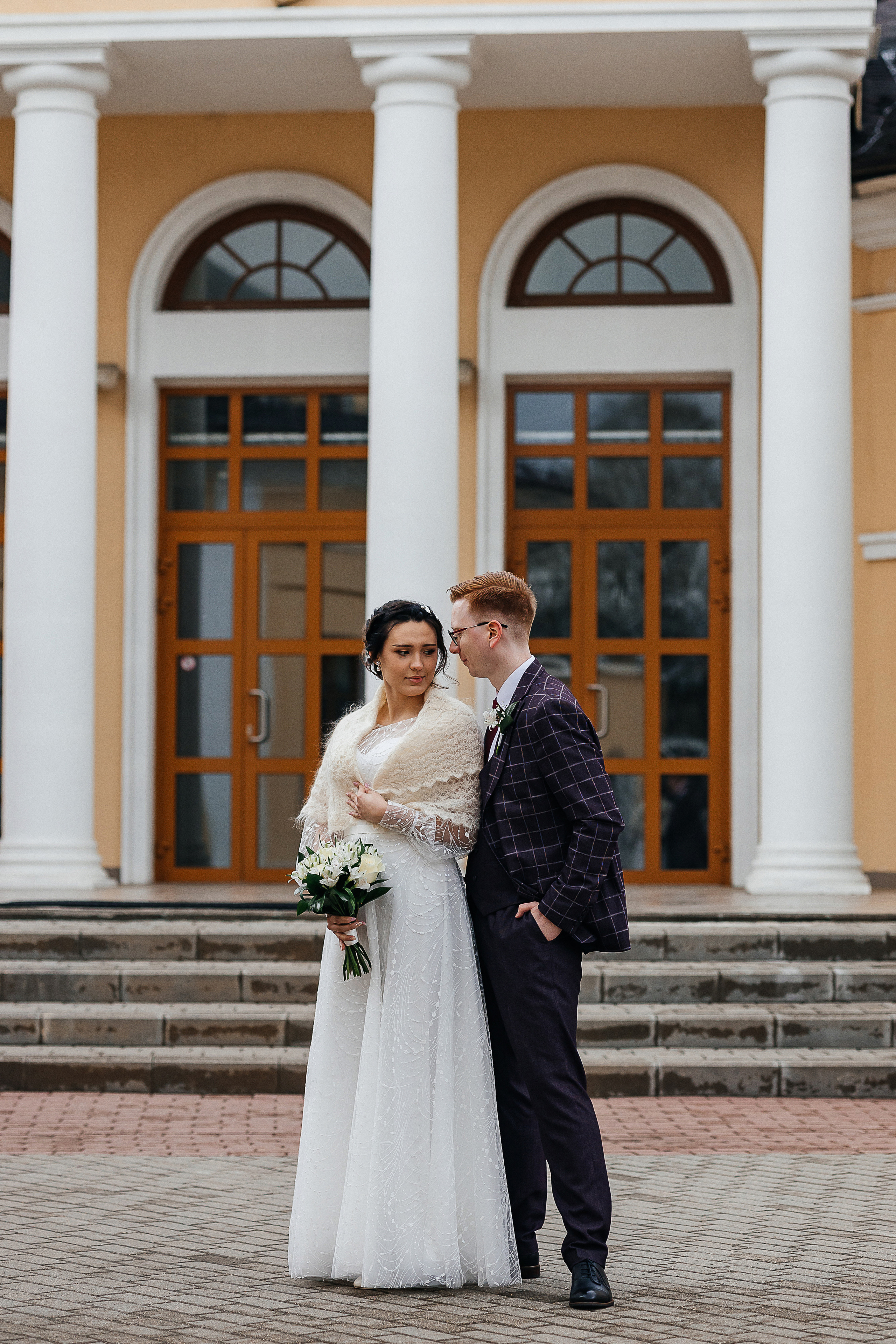 Романтическая история любви с первого взгляда. Олег Сверчков | Свадебный фотограф Вологда