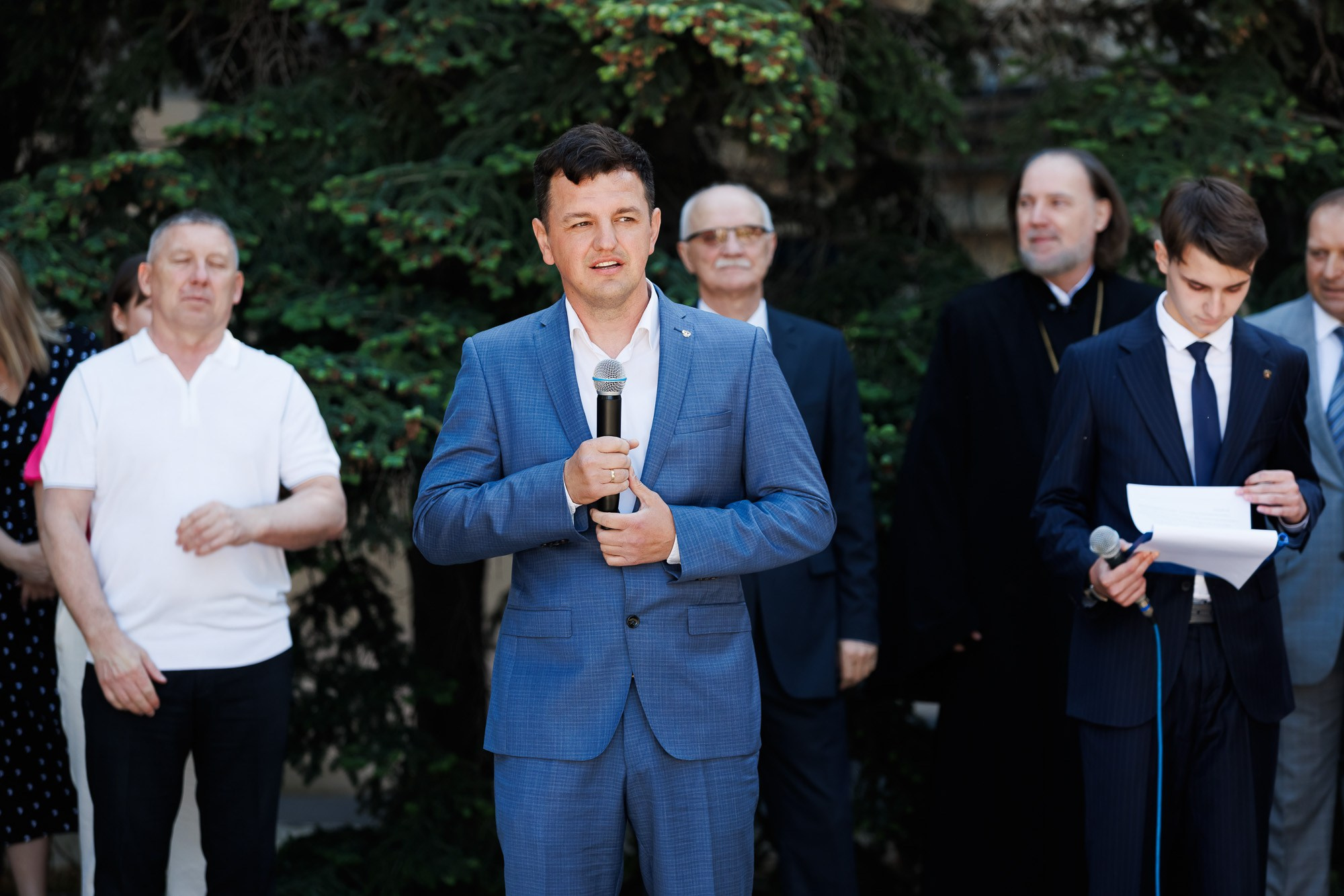 Последний звонок в Гимназии № 1, г. Севастополь. Свадебный фотограф, фотосъемка в Крыму, Севастополе, Симферополе, Ялте