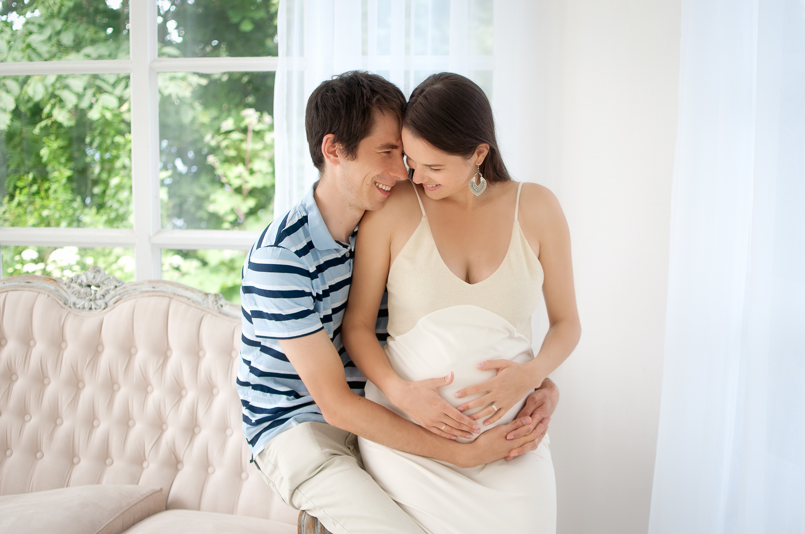 Pregnancy. Photographer in Provence Julia Lipiainen